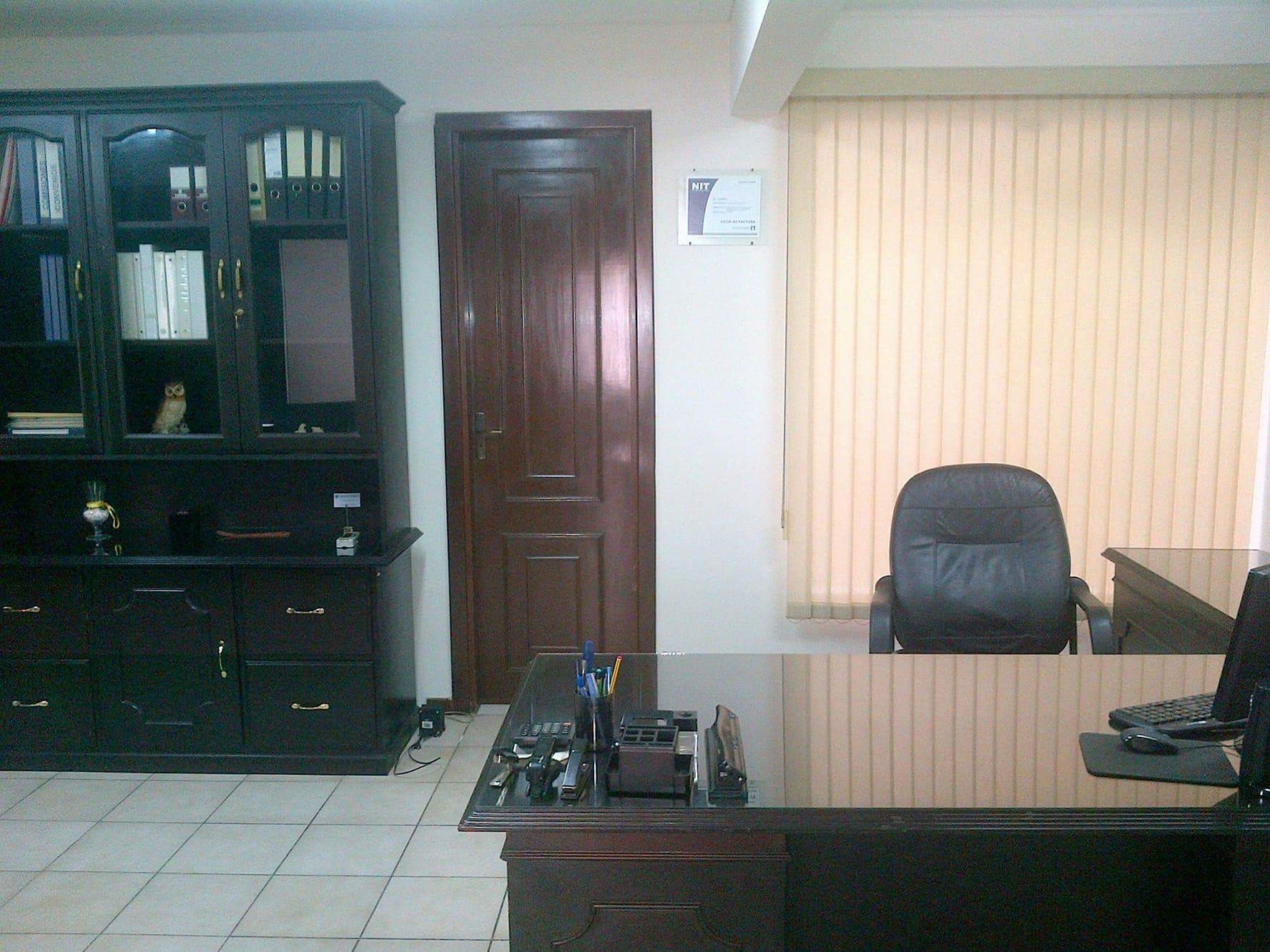 Oficina en AlquilerCalle Costa Rica No 50 3 dormitorios 1 baños  Foto 3
