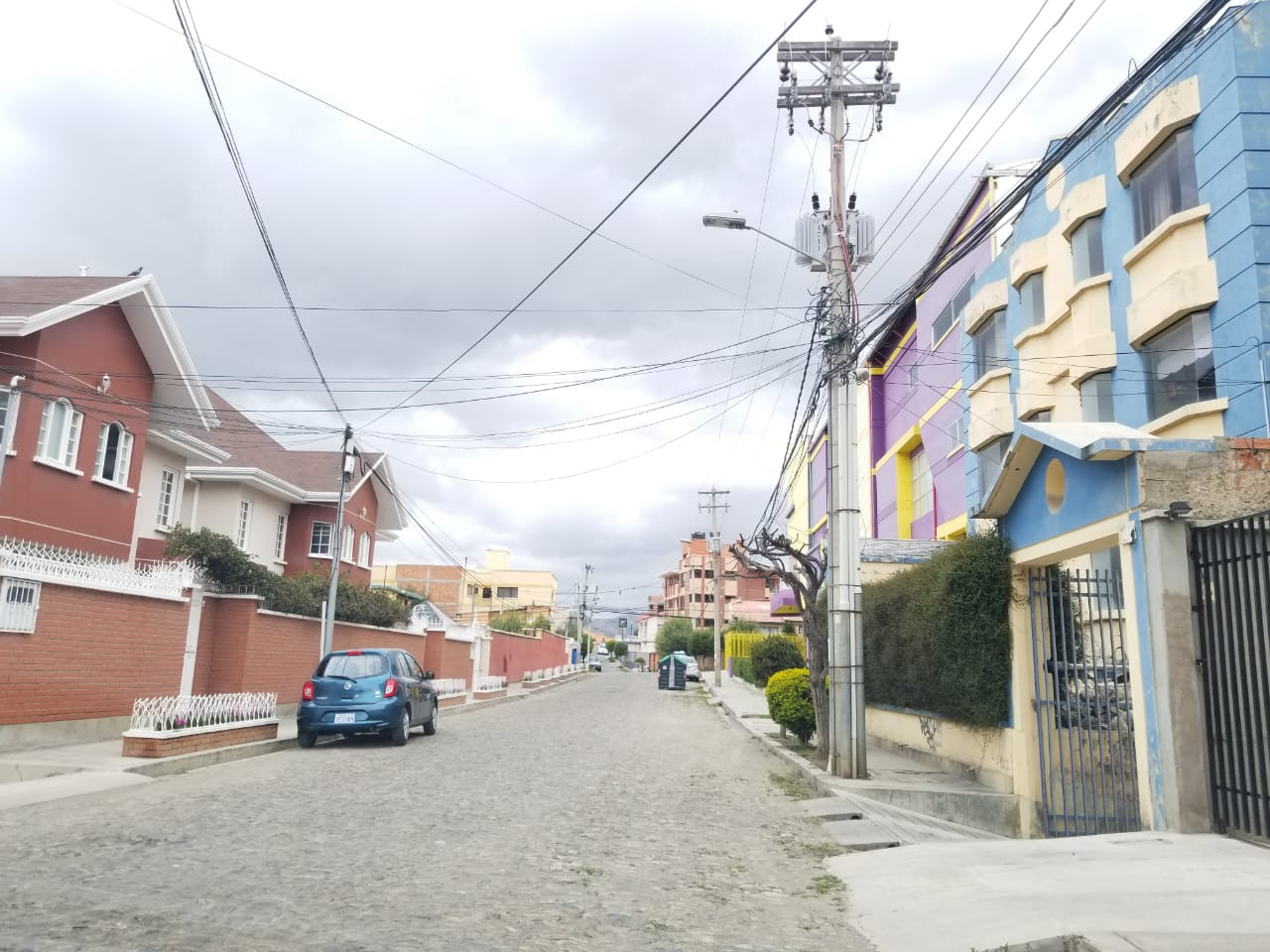 Terreno Calle 35 de Cota Cota detras del Diverland Park Foto 3