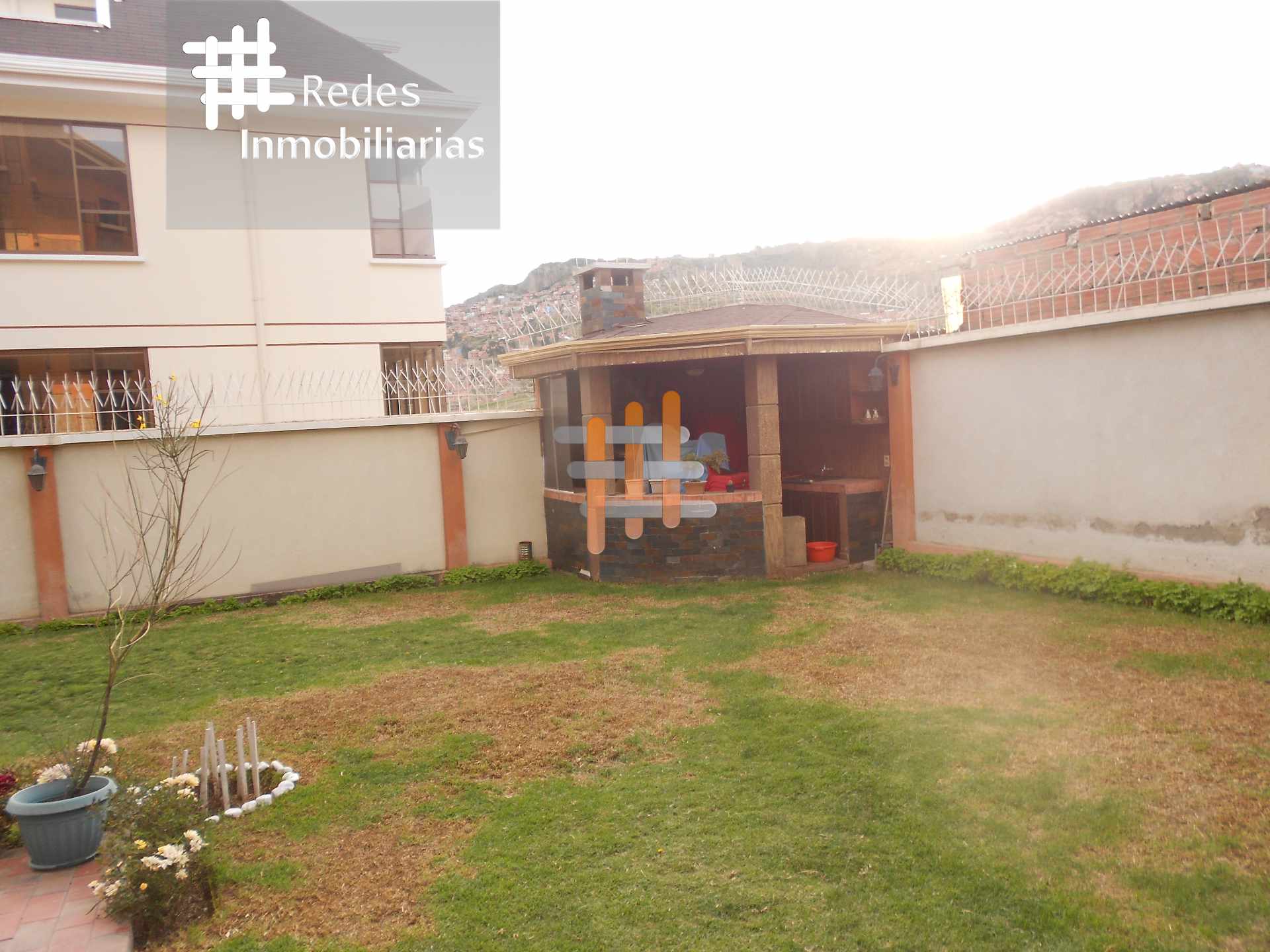 Casa en Irpavi en La Paz 3 dormitorios 4 baños 3 parqueos Foto 12
