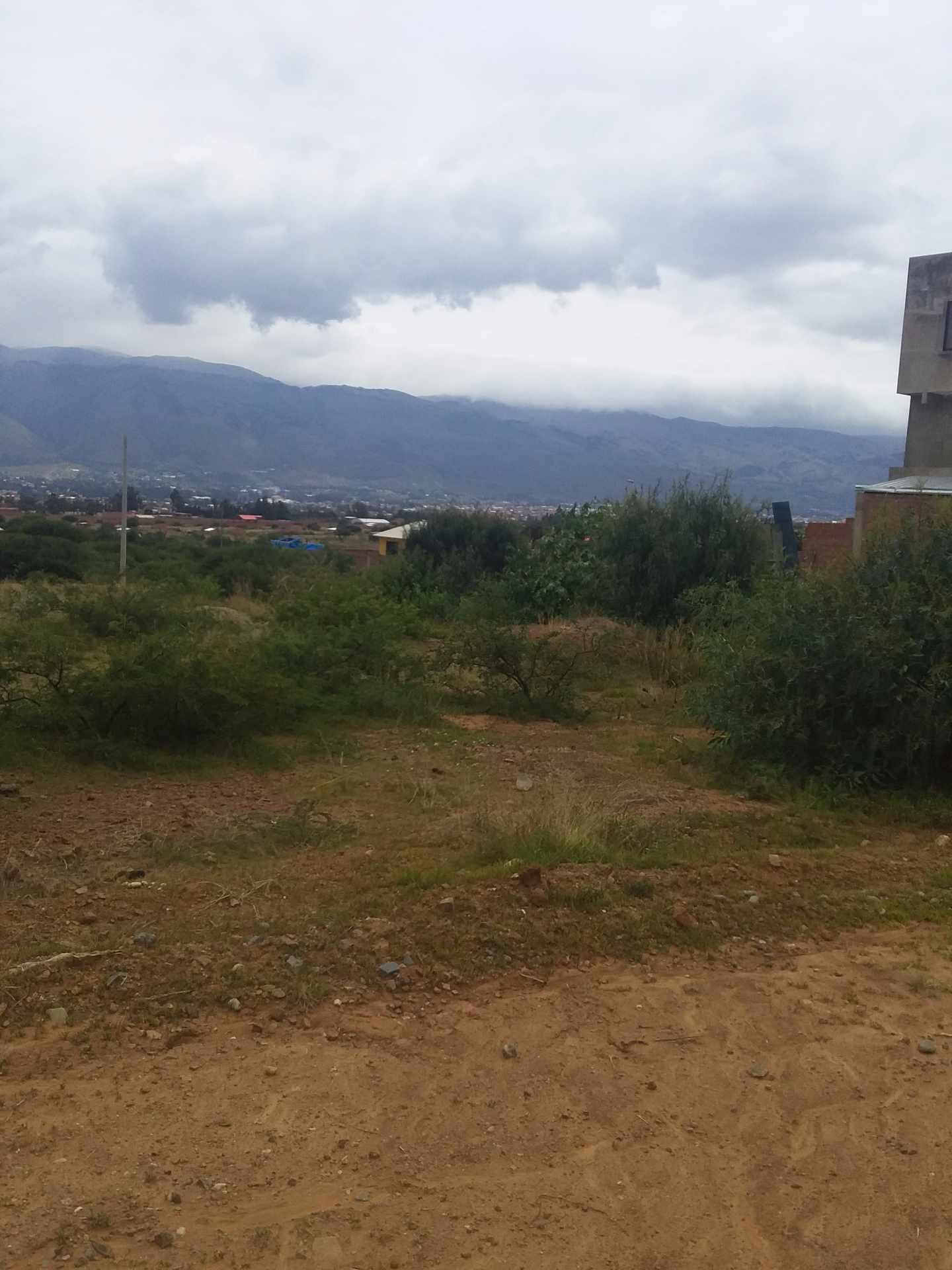 Terreno en VentaSacaba tuscapujio urbanizacion COBIPOL    Foto 3