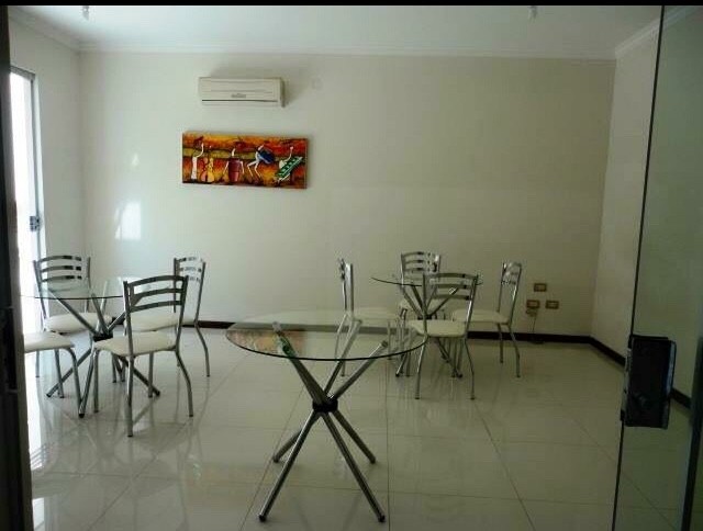 En Alquiler a $us 2,000 Foto 8