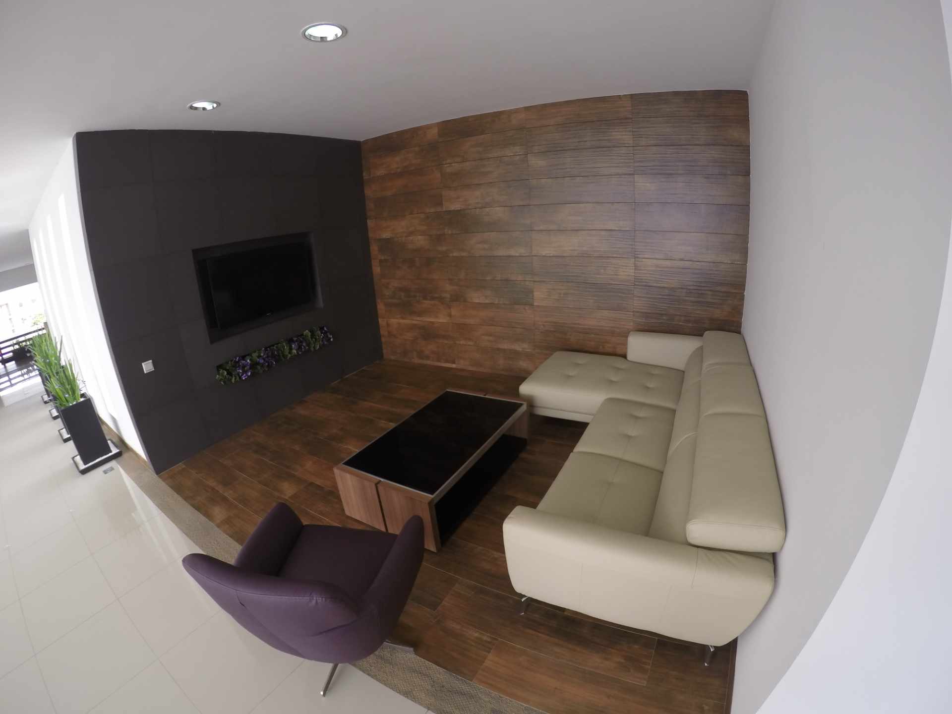 Departamento en VentaCondominio Onix [Equipetrol Norte], Departamento monoambiente full amoblado de lujo en venta, con parqueo techado. [88000$us.] Foto 15