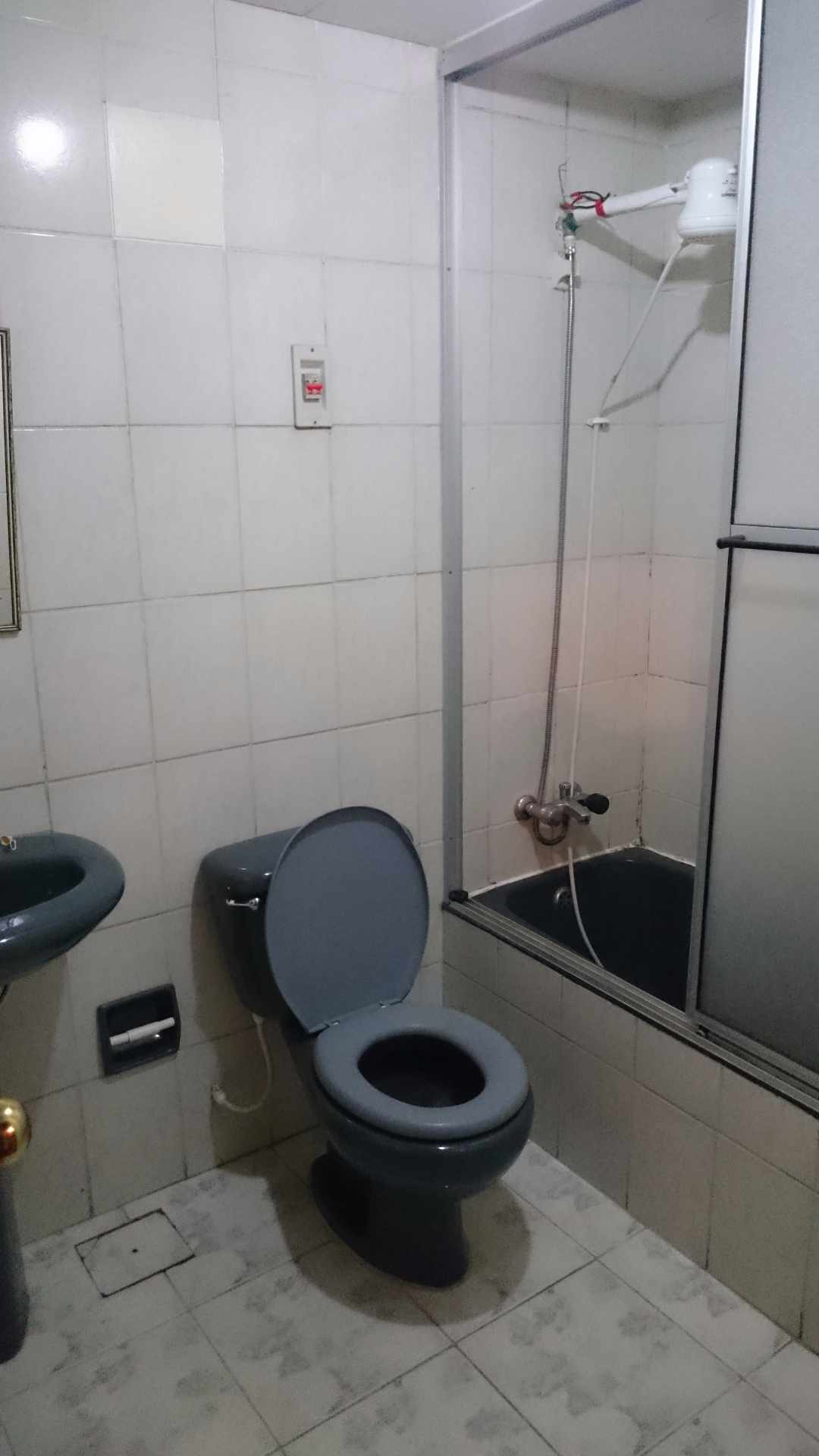 Departamento en Miraflores en La Paz 2 dormitorios 2 baños 1 parqueos Foto 4