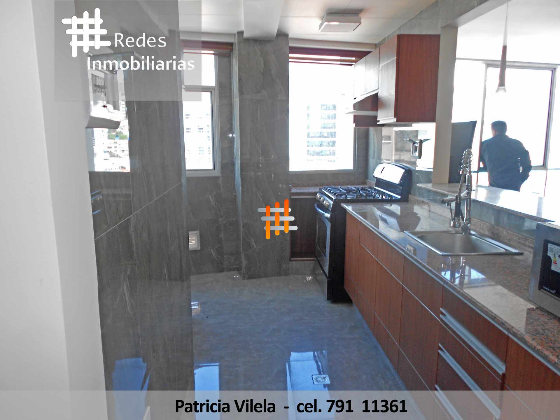 Departamento en San Miguel en La Paz 2 dormitorios 3 baños 1 parqueos Foto 6