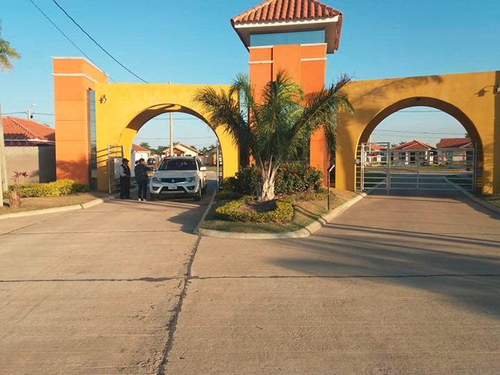 Casa en Carretera Norte en Santa Cruz de la Sierra 2 dormitorios 1 baños 2 parqueos Foto 1