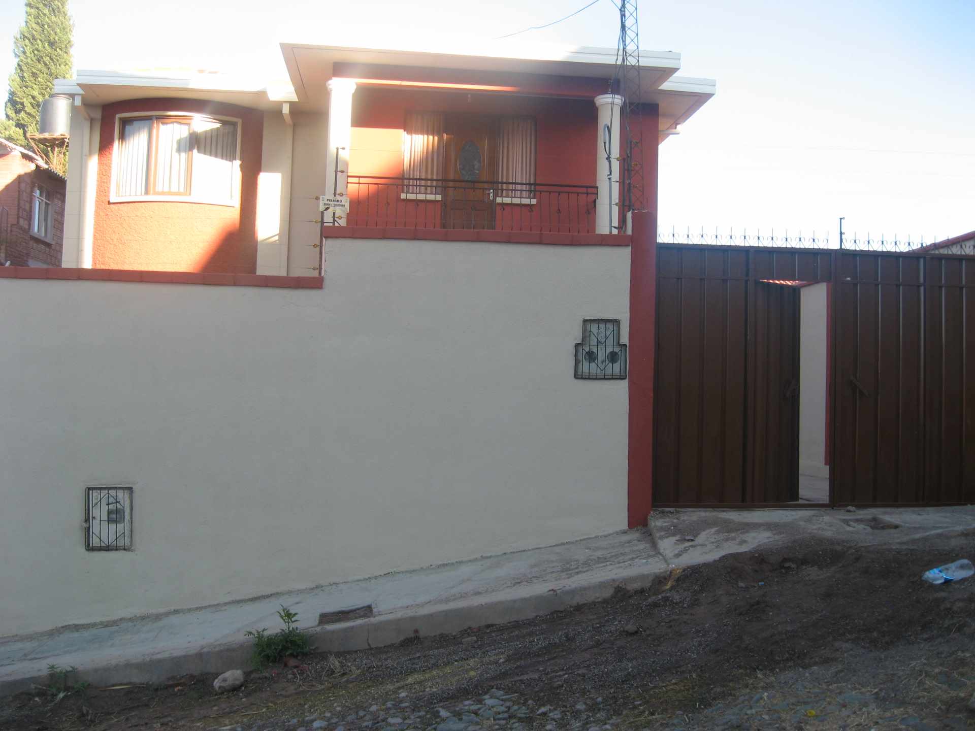 Casa en VentaPacata Alta, Urbanización Vaticano calle Juan Pablo II Foto 6
