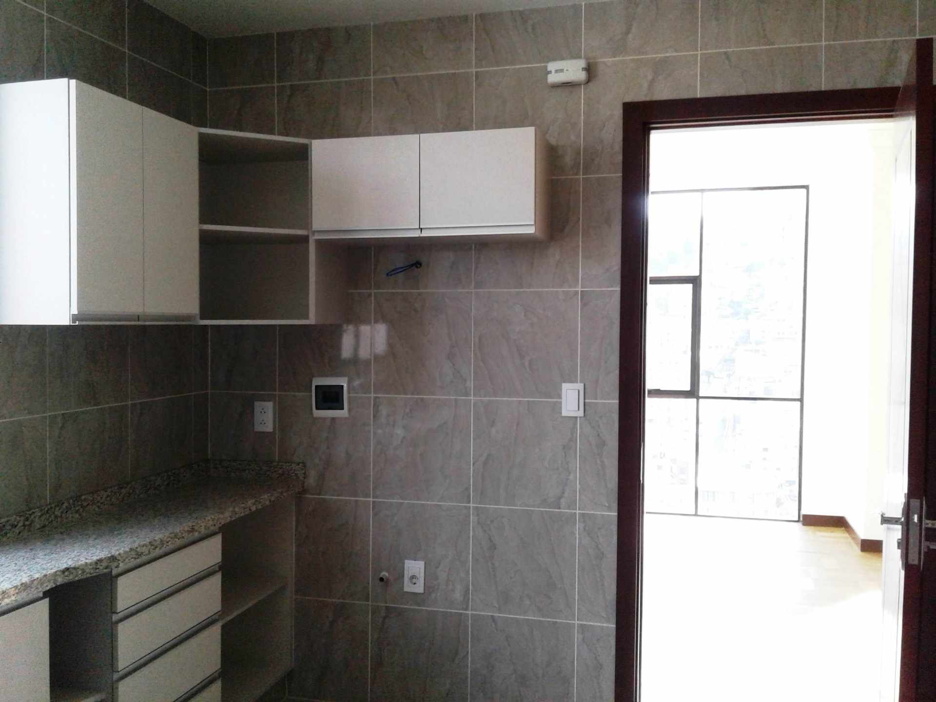 Departamento en Miraflores en La Paz 2 dormitorios 3 baños  Foto 14