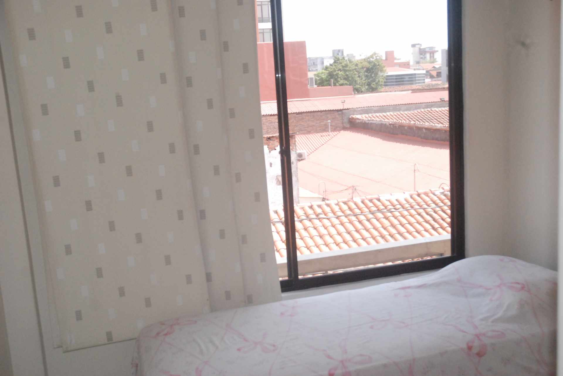 En Alquiler a $us 350 Foto 5