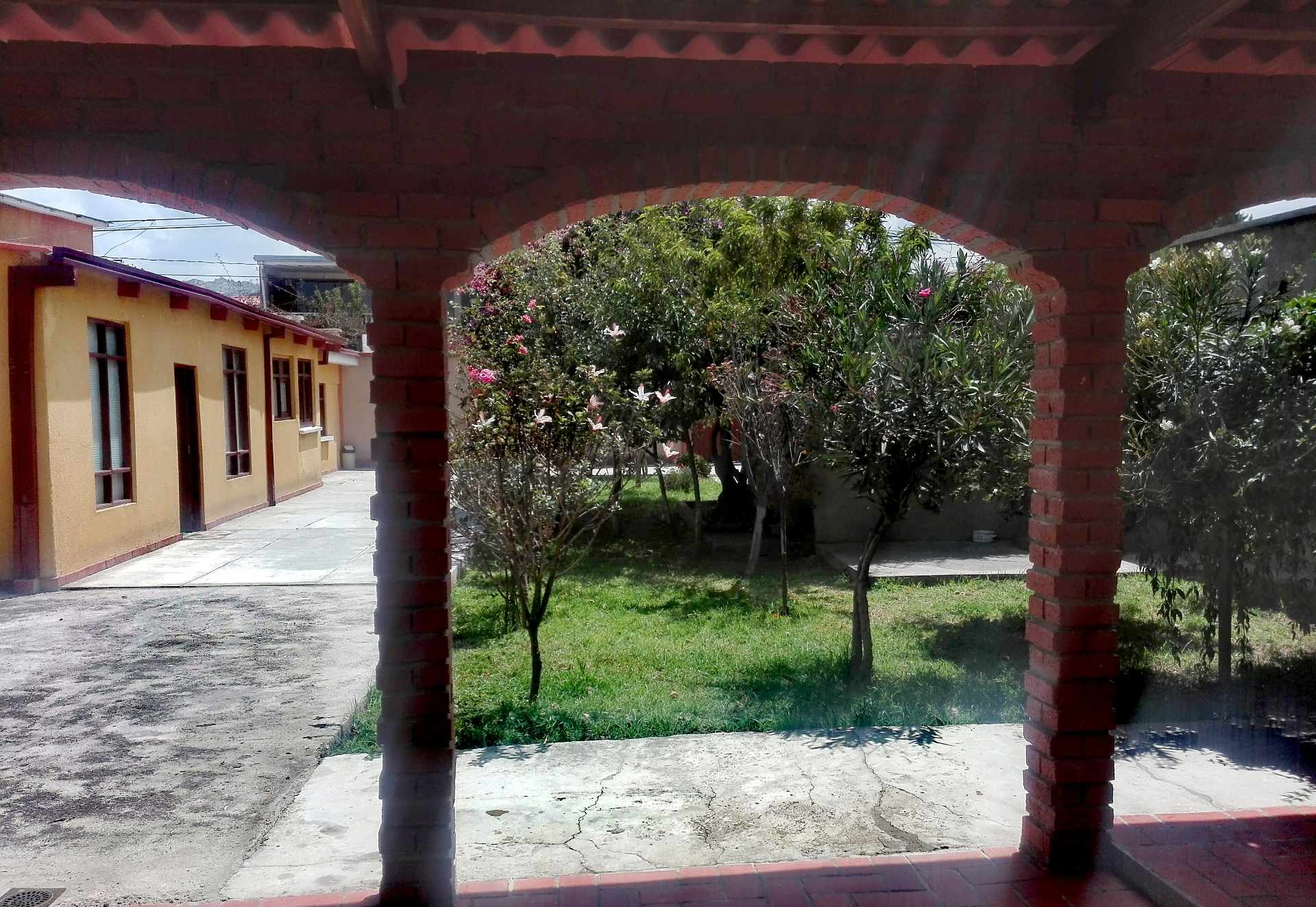 Casa en Mallasa en La Paz 6 dormitorios 3 baños 3 parqueos Foto 15