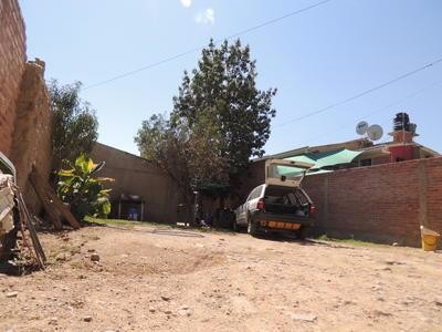 Casa en VentaPLAZA PRINCIPAL DE SACABA-COCHABAMBA 3 dormitorios 1 baños 5 parqueos Foto 4