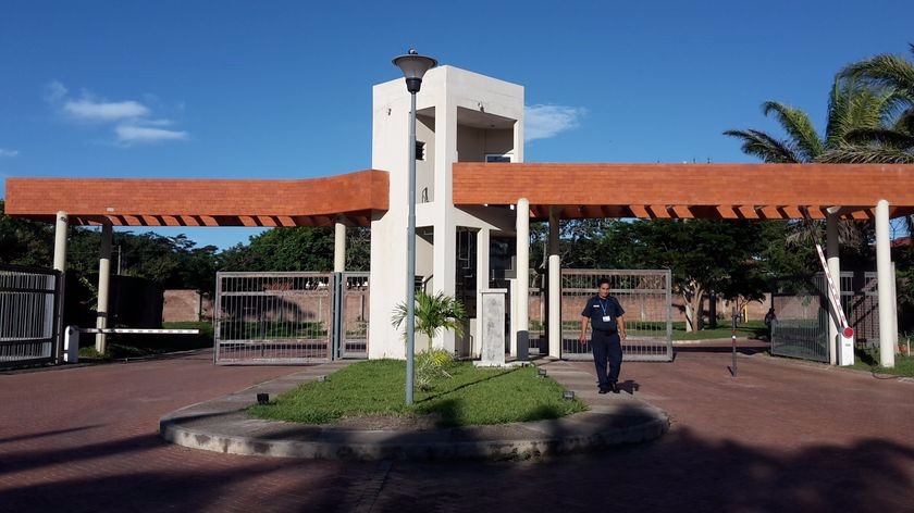 Departamento en VentaHERMOSOS TERRENOS EN LA FLORESTA DEL URUBO Foto 1