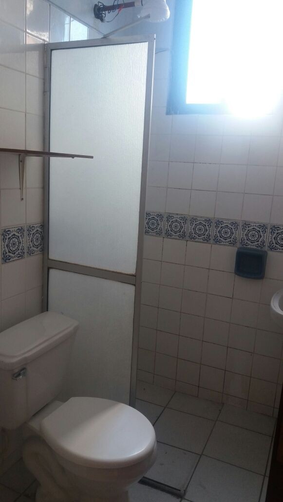 Departamento en AlquilerCalle Ñuflo De Chavez Entre Cobija y Oruro 2 dormitorios 2 baños  Foto 3