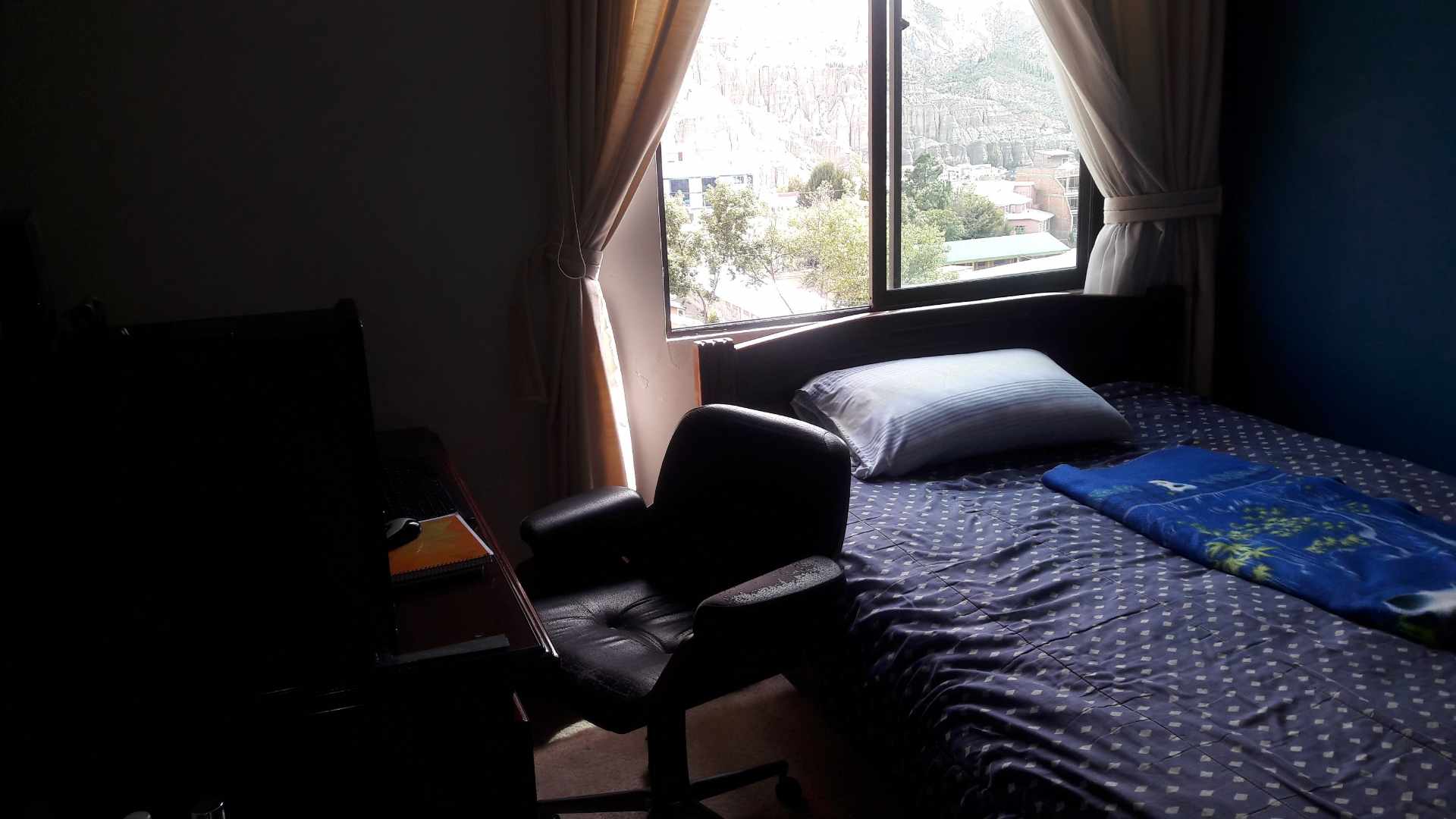 Departamento en Cota Cota en La Paz 2 dormitorios 1 baños 1 parqueos Foto 3