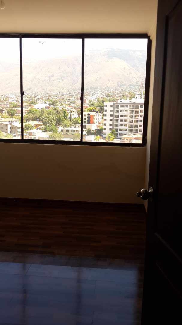 Departamento en Cala Cala en Cochabamba 3 dormitorios 2 baños  Foto 11