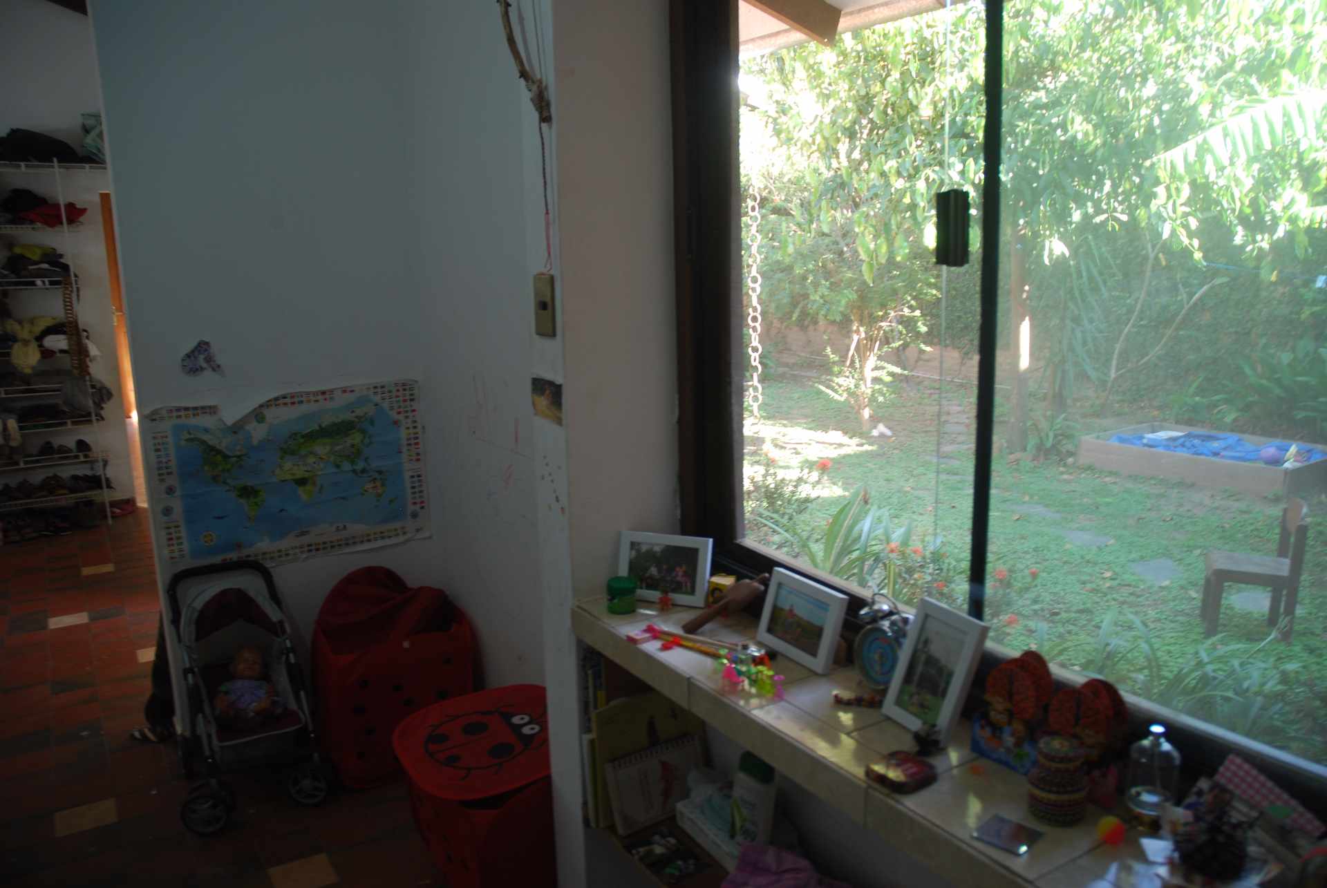 Casa en Entre 4to y 5to anillo Oeste en Santa Cruz de la Sierra 4 dormitorios 2 baños 2 parqueos Foto 16