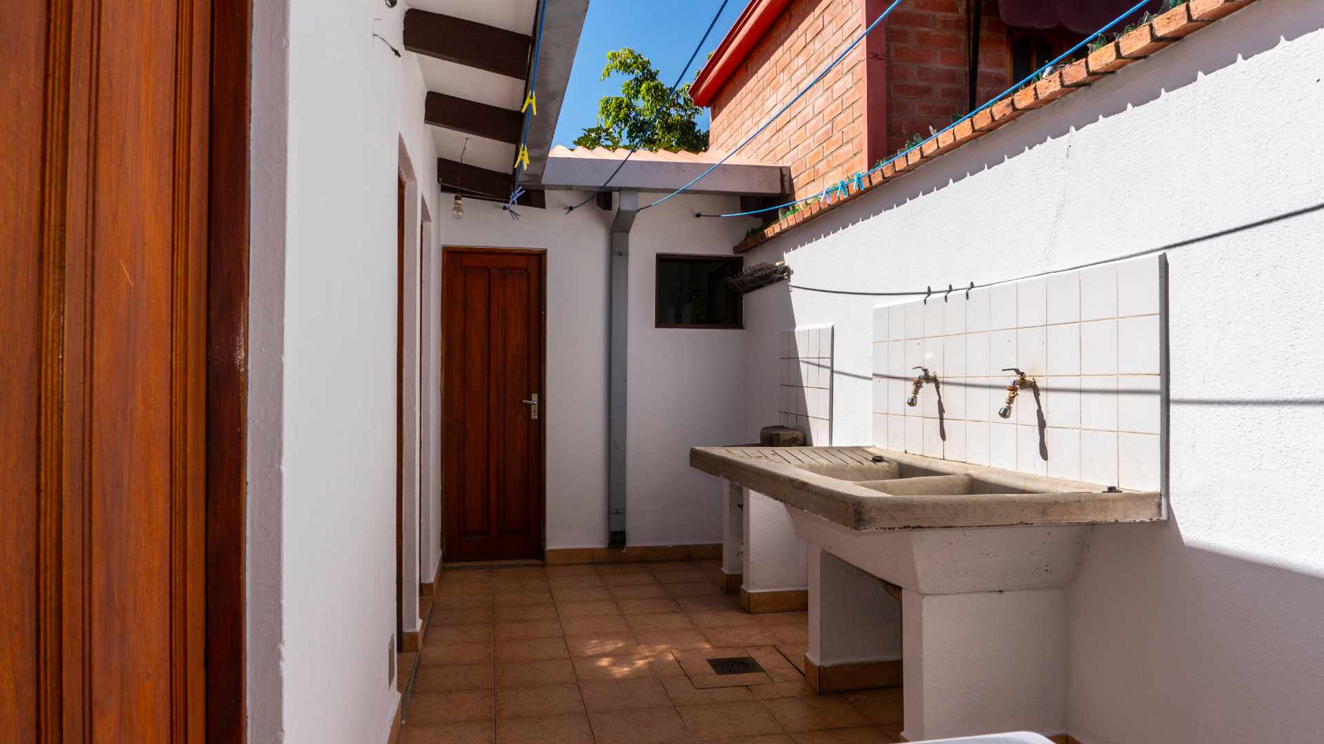 Casa en Aranjuez en Cochabamba 4 dormitorios 3 baños 3 parqueos Foto 34