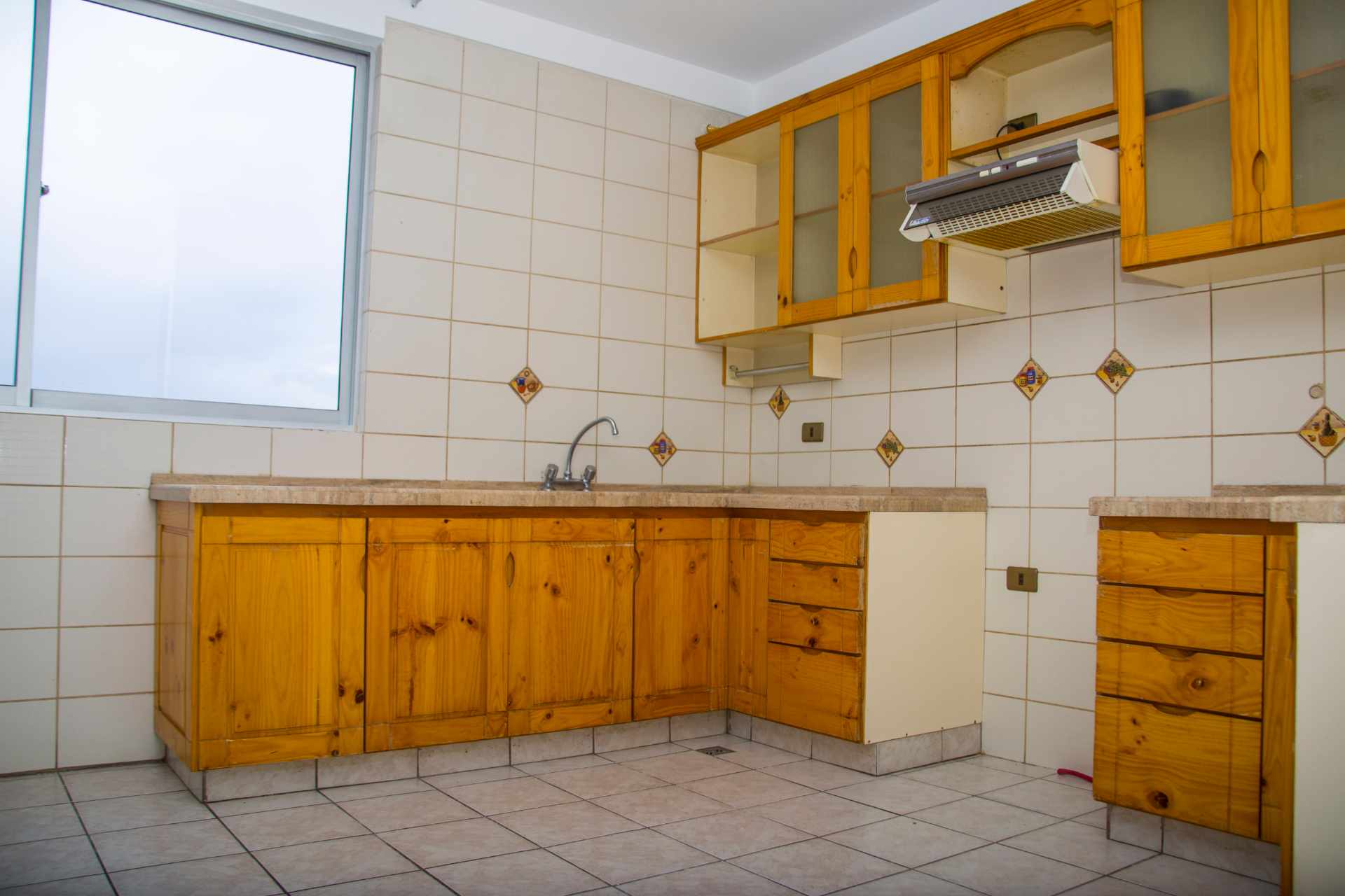 Departamento en Sarco en Cochabamba 4 dormitorios 3 baños 1 parqueos Foto 16