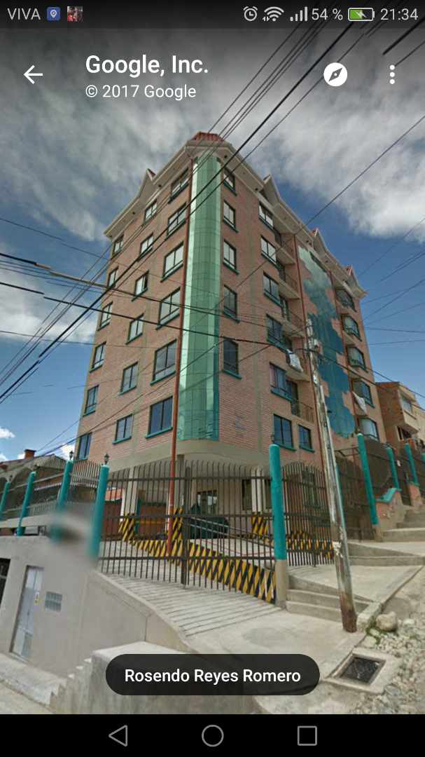 Departamento en Cota Cota en La Paz 3 dormitorios 3 baños 1 parqueos Foto 1