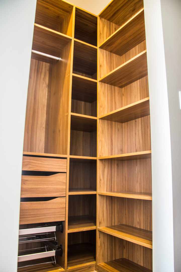 Departamento Parque Fidel Anze, entre Av. Pando y Av. Melchor Urquidi Foto 8