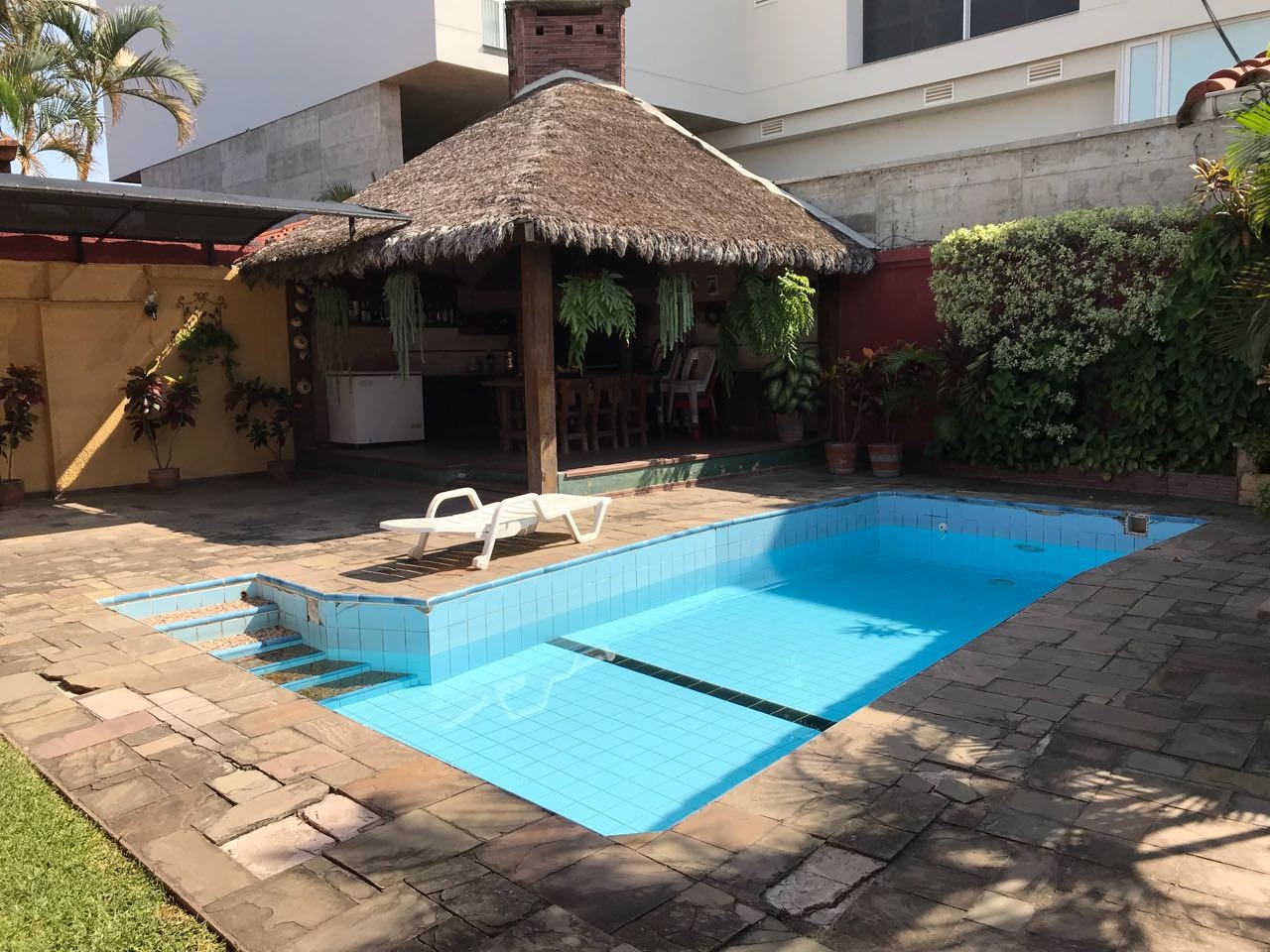 Casa en AlquilerBarrio Sirari Calle Flamboyano  Foto 4