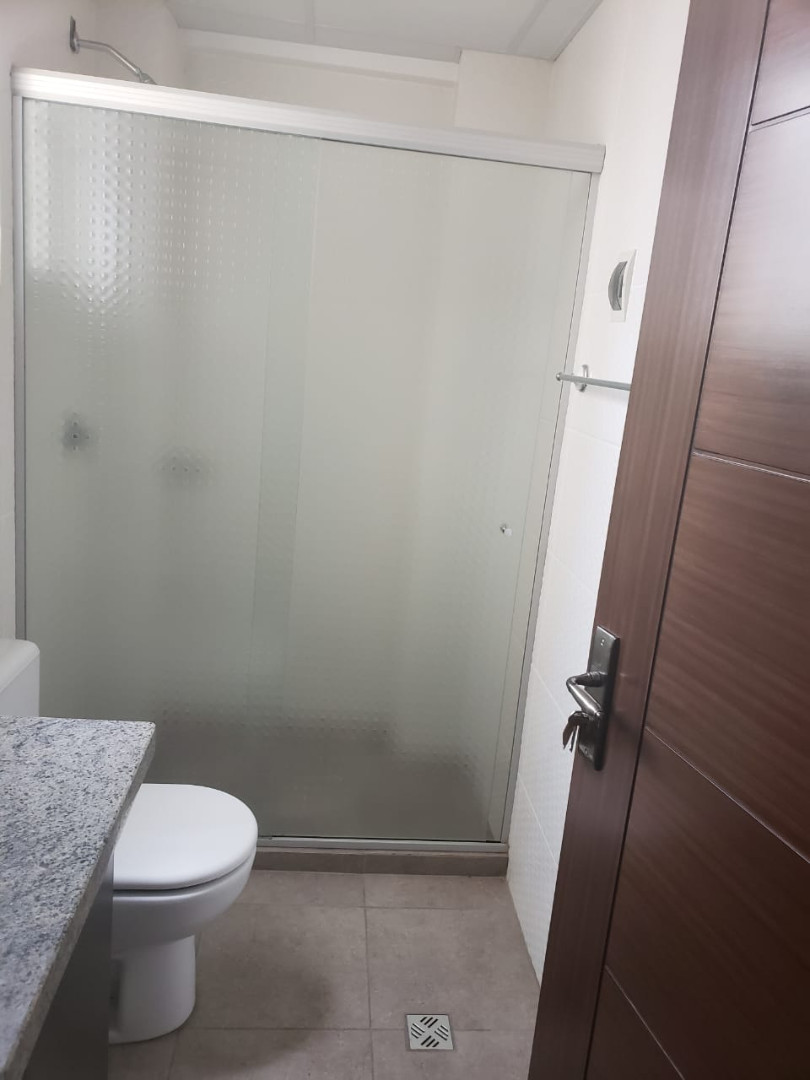 Departamento en VentaCalle Ecuador esquina 16 de julio Edificio Torre Forty 1er Piso Dep 1E Foto 14