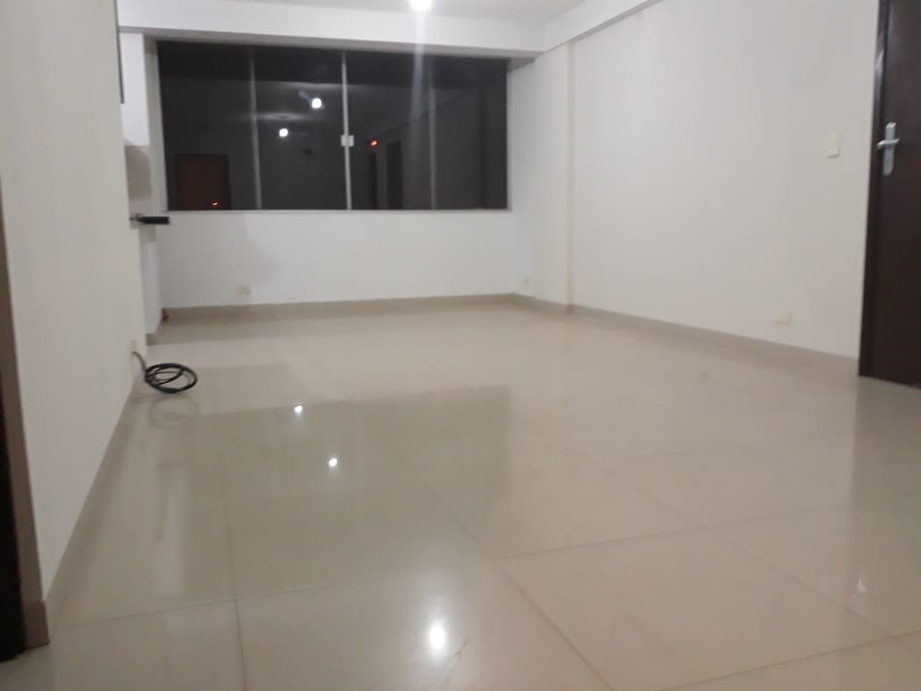 Departamento en AlquilerC/Gualberto Villarroel # 180 - Edificio Torre Meridian Foto 6