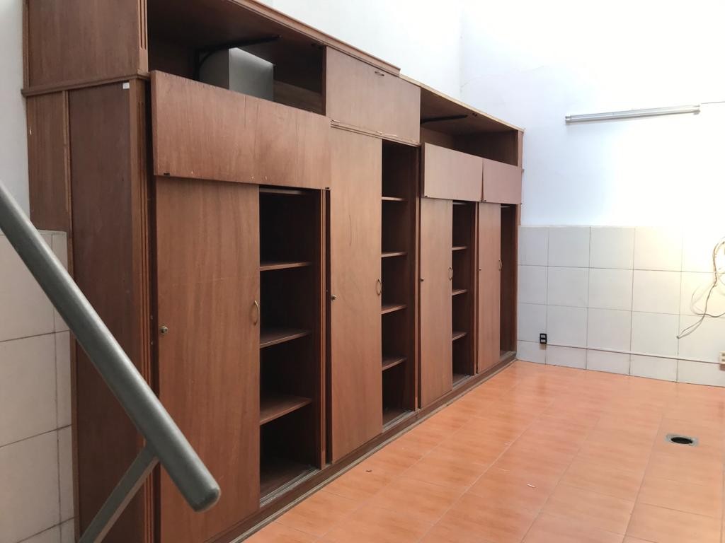 Edificio en Obrajes en La Paz 1 dormitorios 6 baños  Foto 4