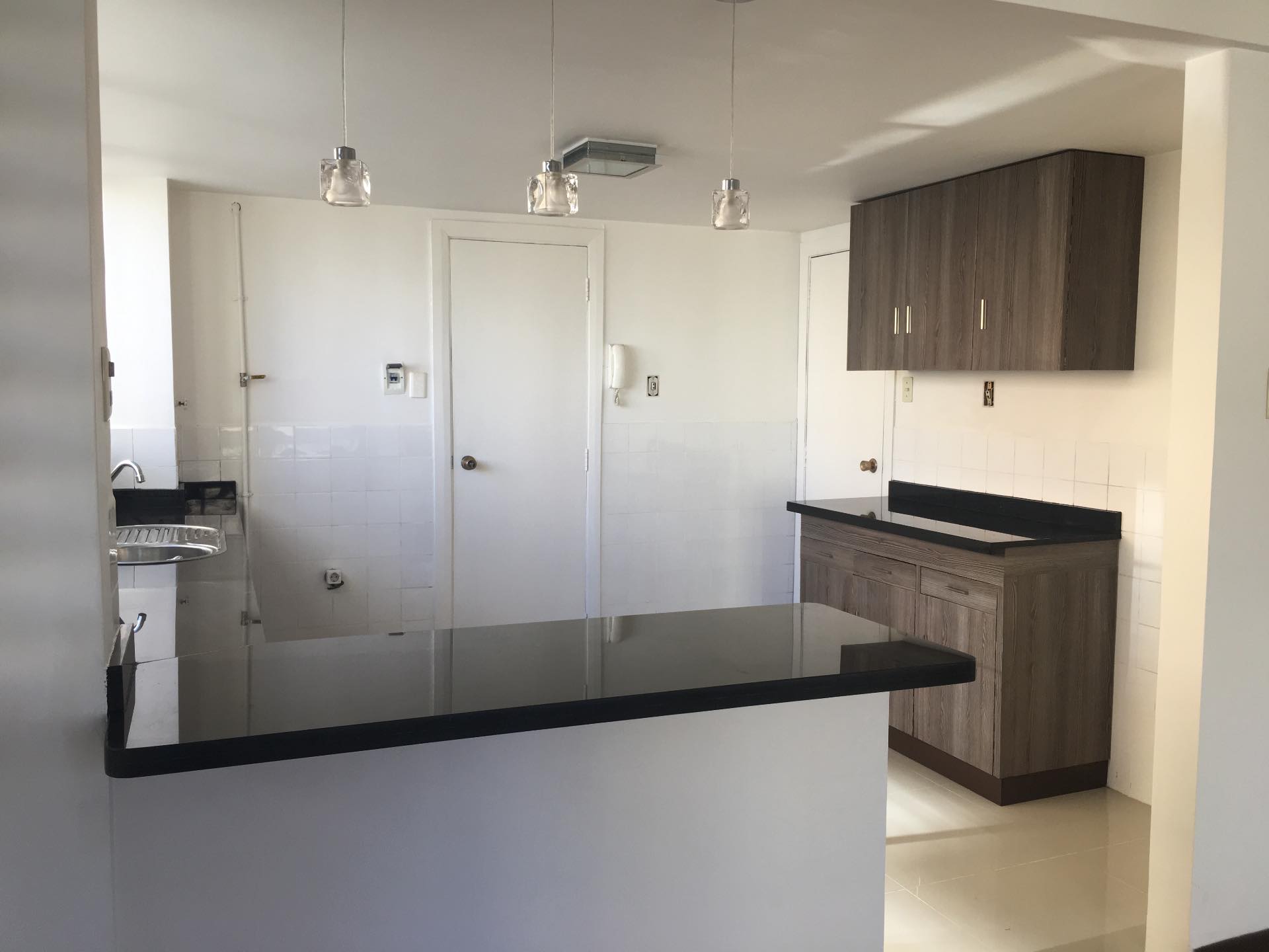 Departamento en Sopocachi en La Paz 4 dormitorios 4 baños  Foto 15