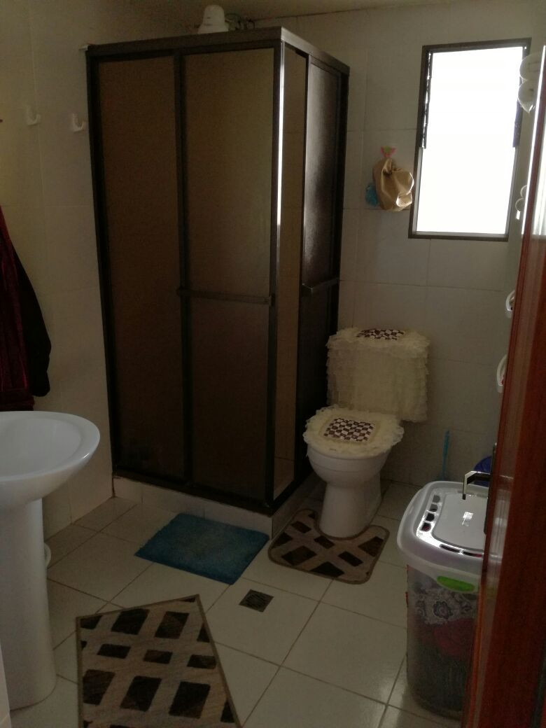 Departamento en Llojeta en La Paz 3 dormitorios 2 baños  Foto 3