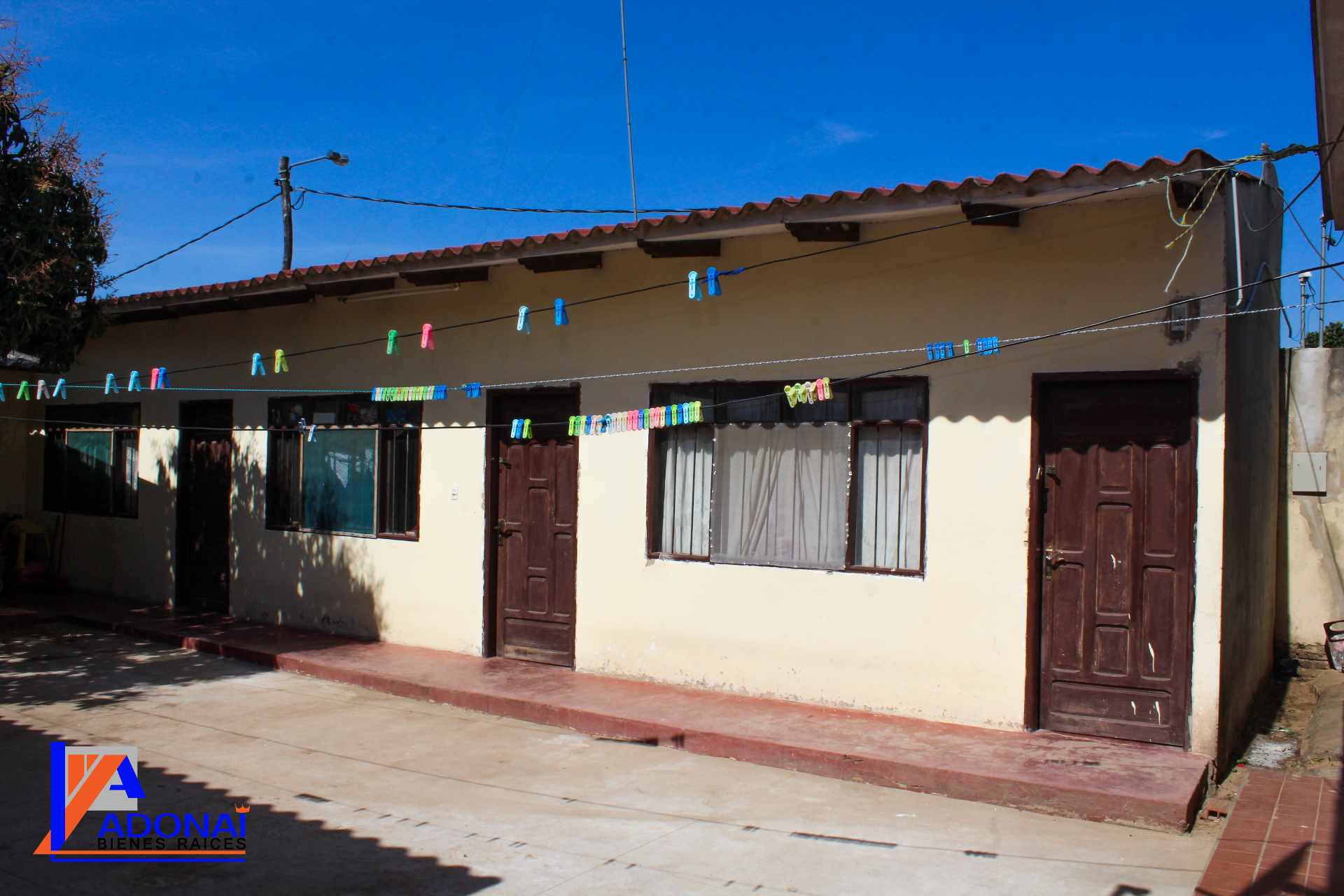 Casa ZONA SUR, PARALELA A LA AVENIDA BOLIVIA. Foto 2