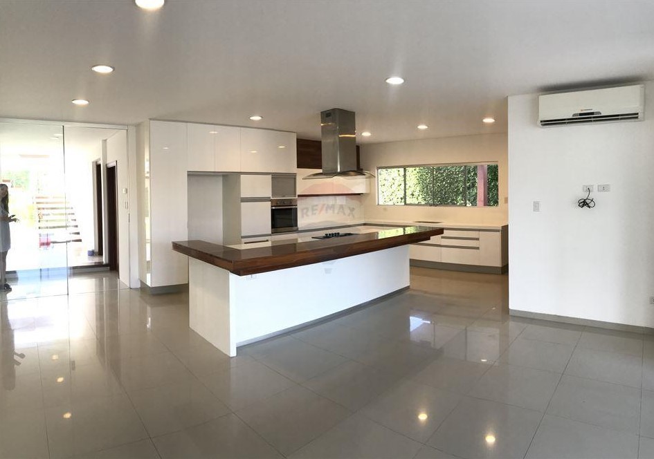 Casa en VentaColinas del Urubo - La cañada  Foto 5