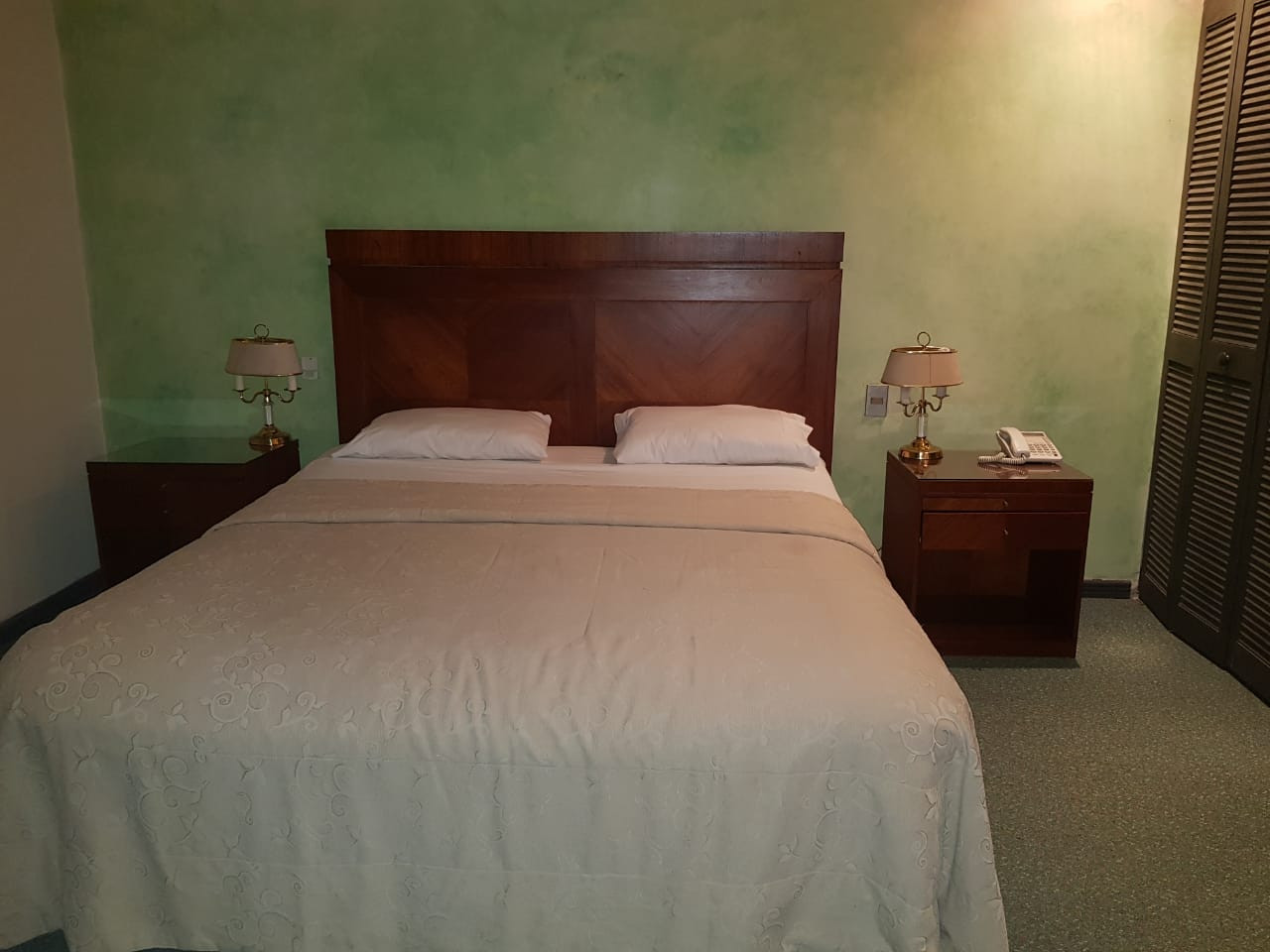 En Alquiler a $us 800 Foto 8