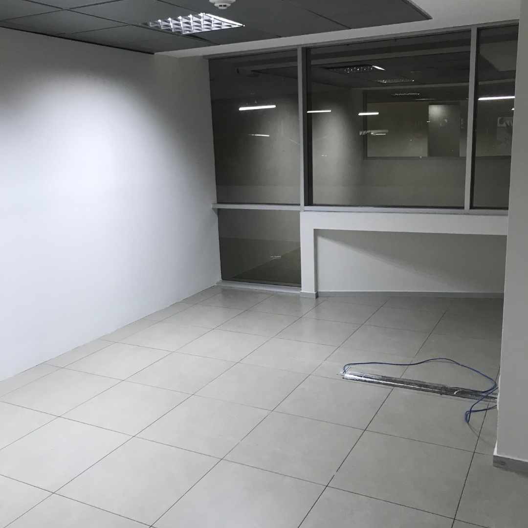 Oficina ★¿Está Buscando más Prestigio para su Empresa? ★ Esta oficina en la Torre Dúo, es la solución. Foto 4