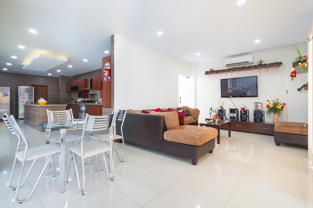 Casa en VentaCasa de Lujo Condominio Valle de Cartago Foto 4