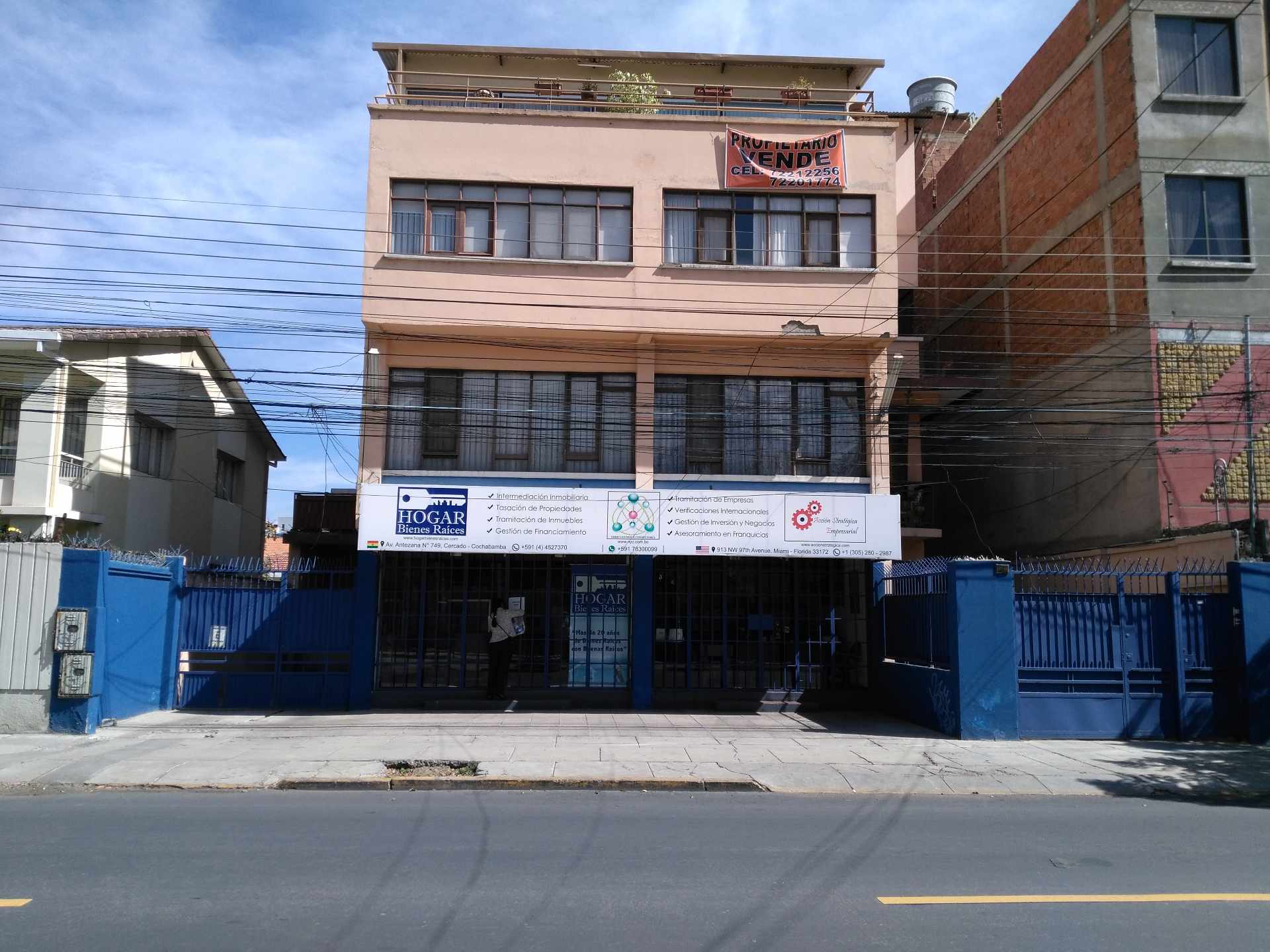 Casa en Centro en Cochabamba 3 dormitorios 2 baños 3 parqueos Foto 1