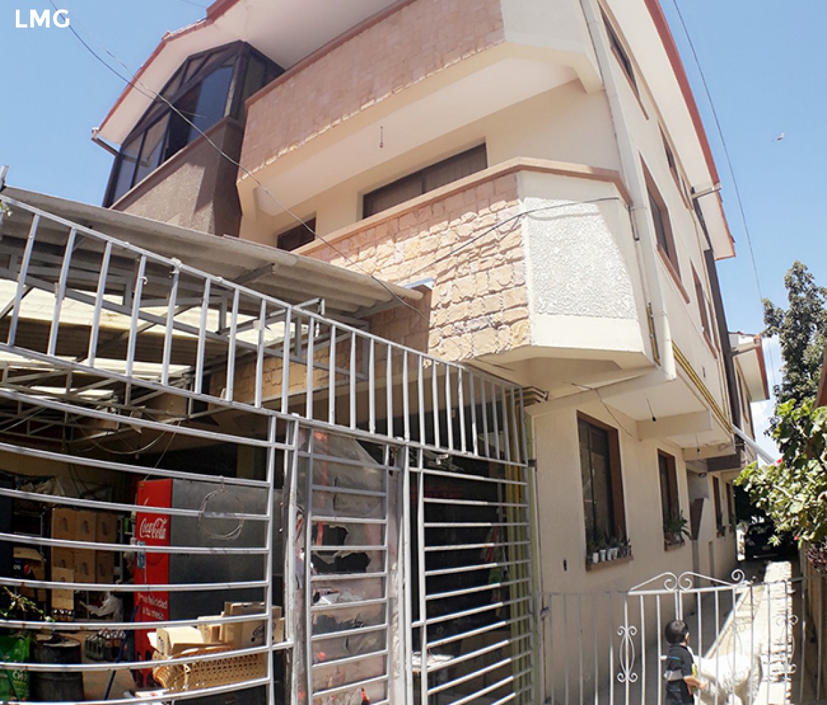 Casa en VentaSobre avenida niceto rodrigues(ex colquiri) Foto 2