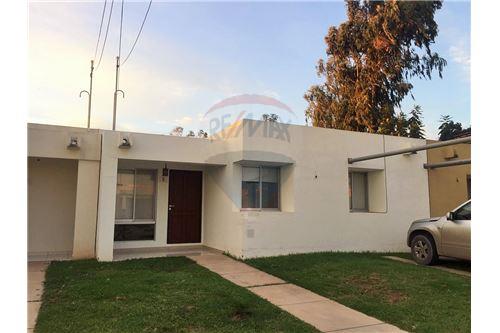 En Alquiler a $us 550 Foto 1