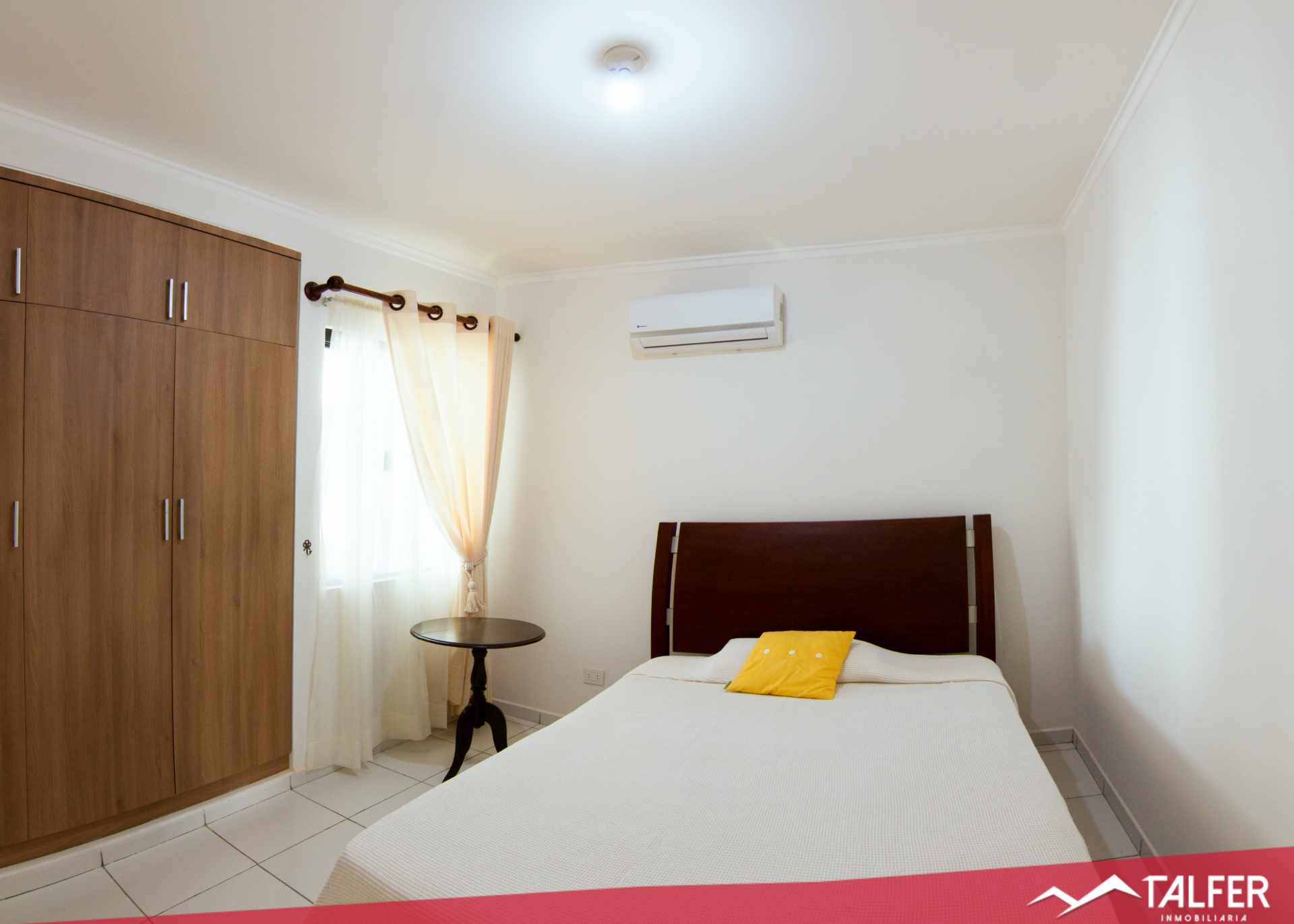 Casa en Carretera Norte en Santa Cruz de la Sierra 5 dormitorios 3 baños 2 parqueos Foto 7