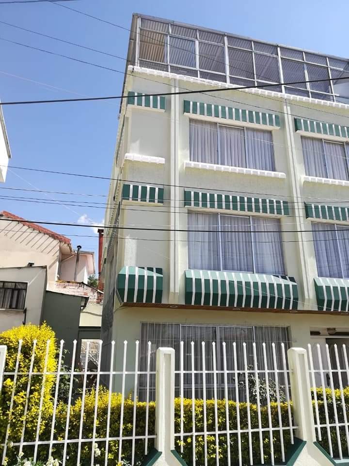 Casa en Miraflores en La Paz 18 dormitorios 4 baños 1 parqueos Foto 2