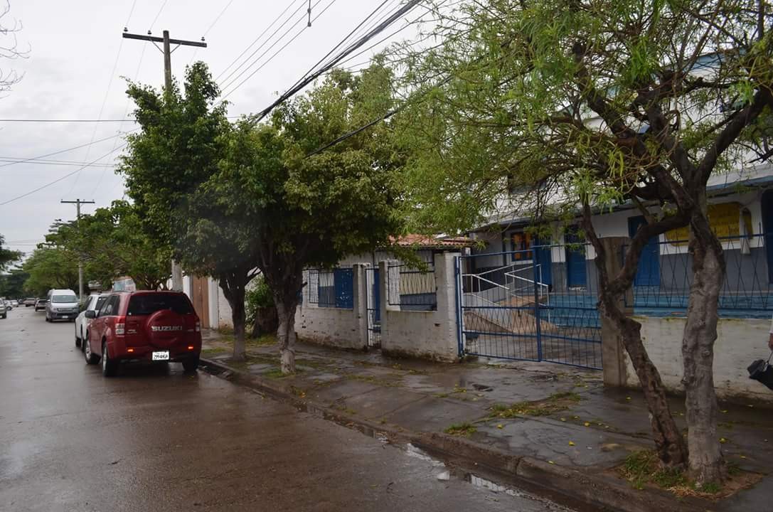 Galpón en VentaAeropuerto El Trompillo 1 dormitorios 1 baños  Foto 6