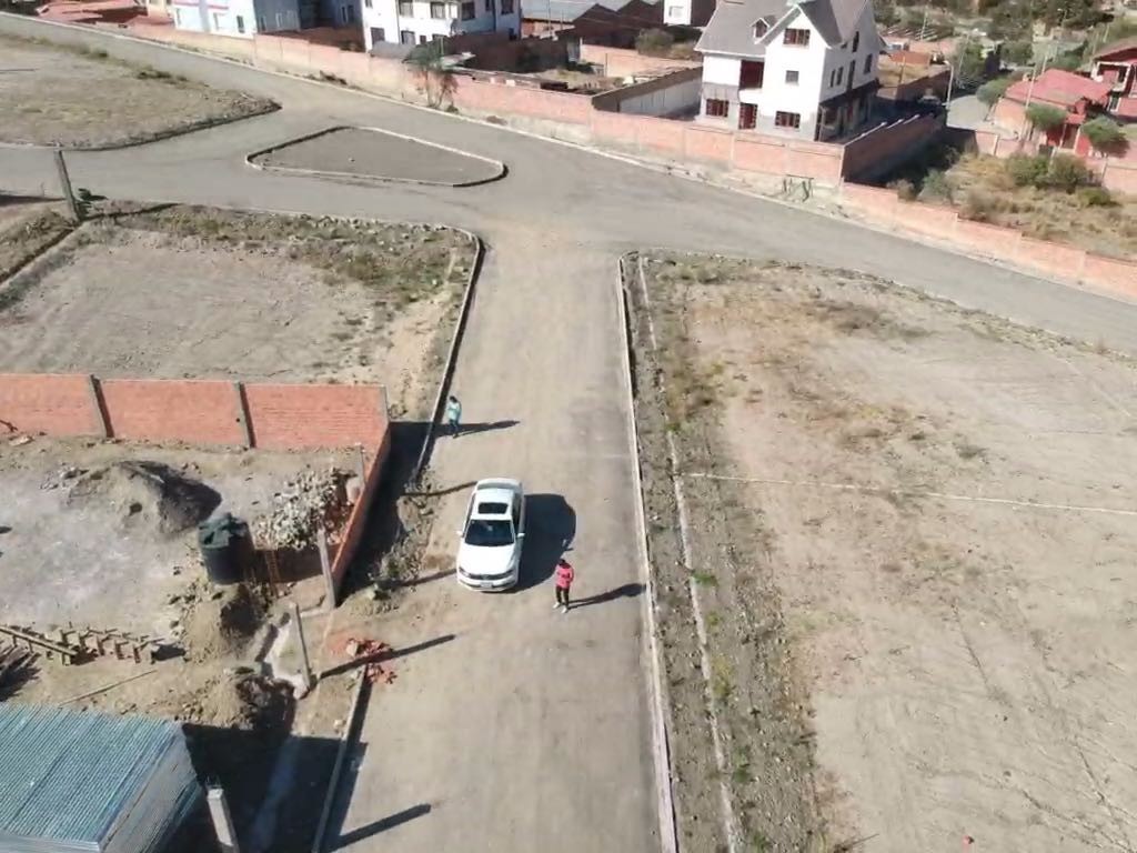Terreno en Mallasilla en La Paz    Foto 14