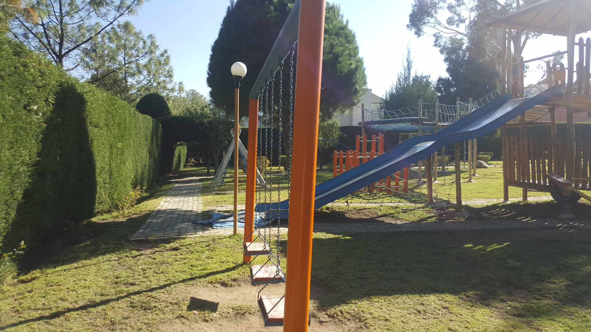 Departamento en VentaUrb. Priv. San Alberto. Bella Vista. Zona Sur. Edif. TABORGA II. 3 dormitorios 4 baños 1 parqueos Foto 12