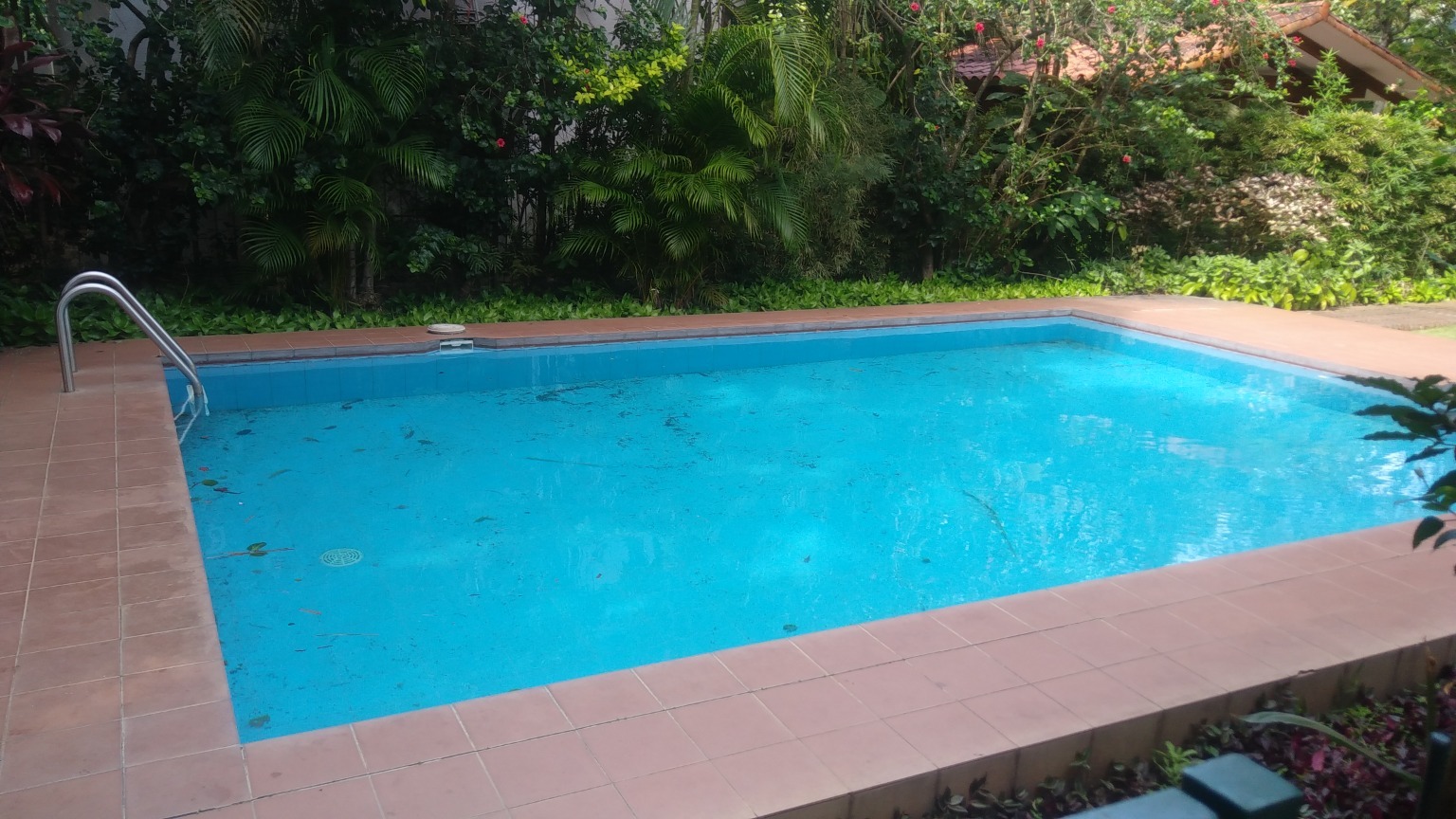 Casa en VentaLUJOSA Y AMPLIA CASA CONDOMINIO VERONA, DOBLE VIA DETRÁS DE UNITEL 4 dormitorios 4 baños 2 parqueos Foto 18