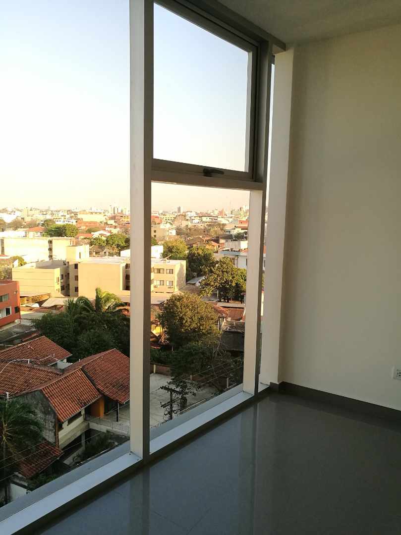 Oficina en AlquilerAv. Beni, entre 1er y 2do anillo, N°147, Edificio Oficentro 1 dormitorios 1 baños 1 parqueos Foto 8