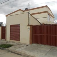 Casa en Hipódromo en Cochabamba 5 dormitorios 2 baños 1 parqueos Foto 1
