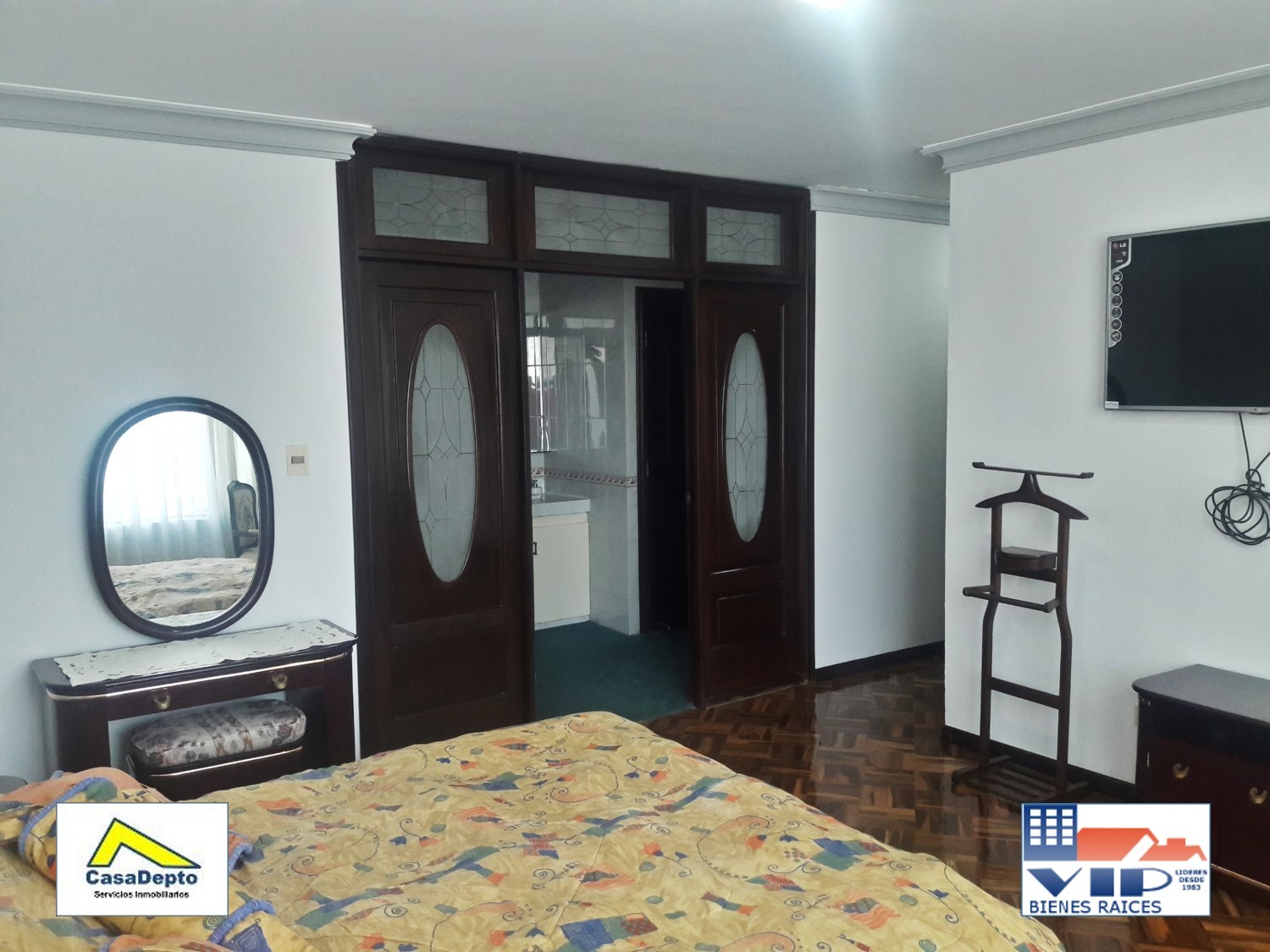 En Alquiler a $us 1,200 Foto 1