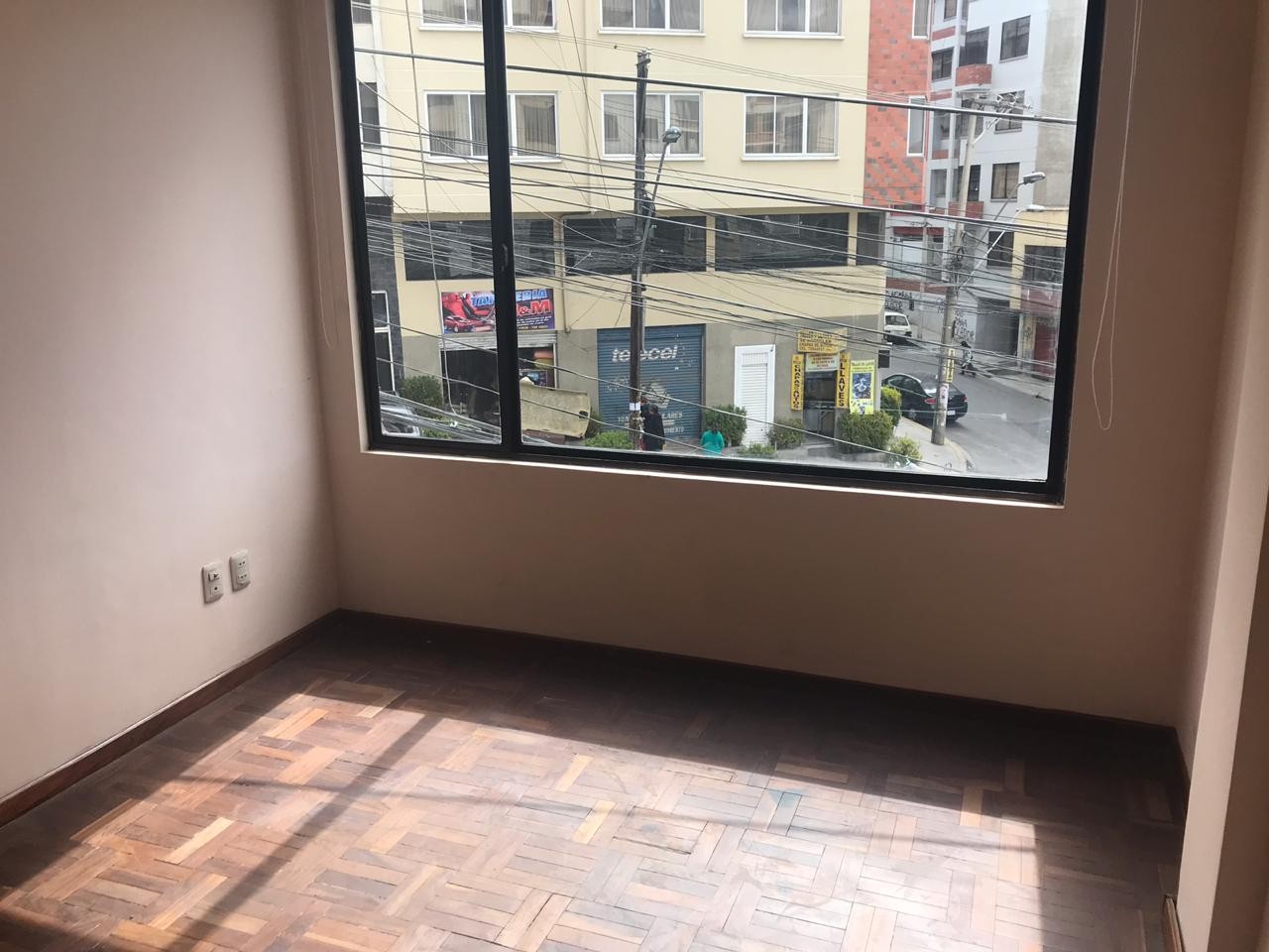 Departamento en VentaSan Pedro plaza del Cóndor, edificio Rossy 3 dormitorios 4 baños  Foto 9