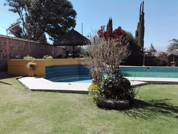 Departamento en Sacaba en Cochabamba 3 dormitorios 4 baños 2 parqueos Foto 3