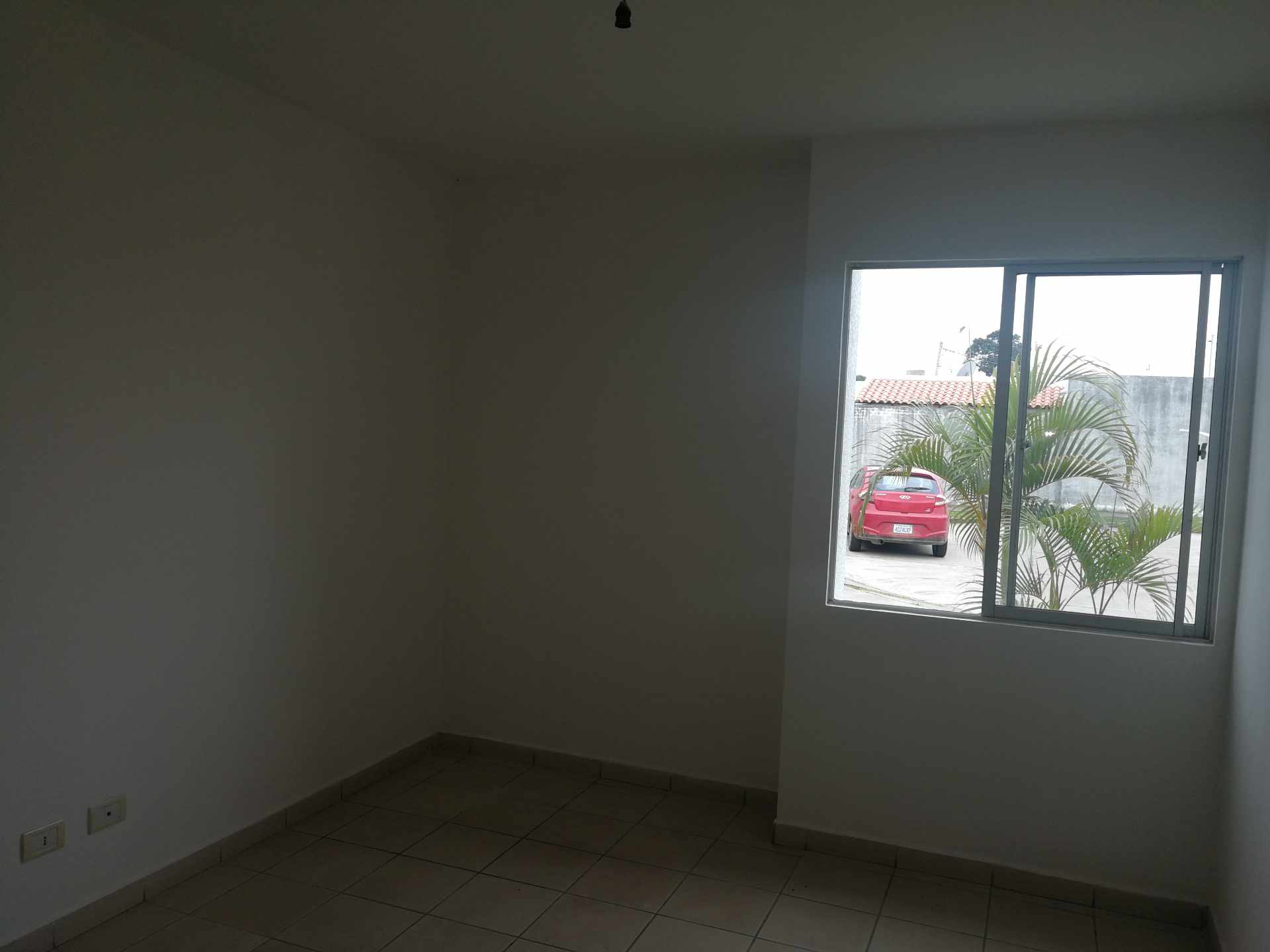 Casa en AlquilerZONA NORTE, AV. BANZER KM 9;EXCLUSIVO CONDOMINIO CASA EN ALQUILER Foto 14