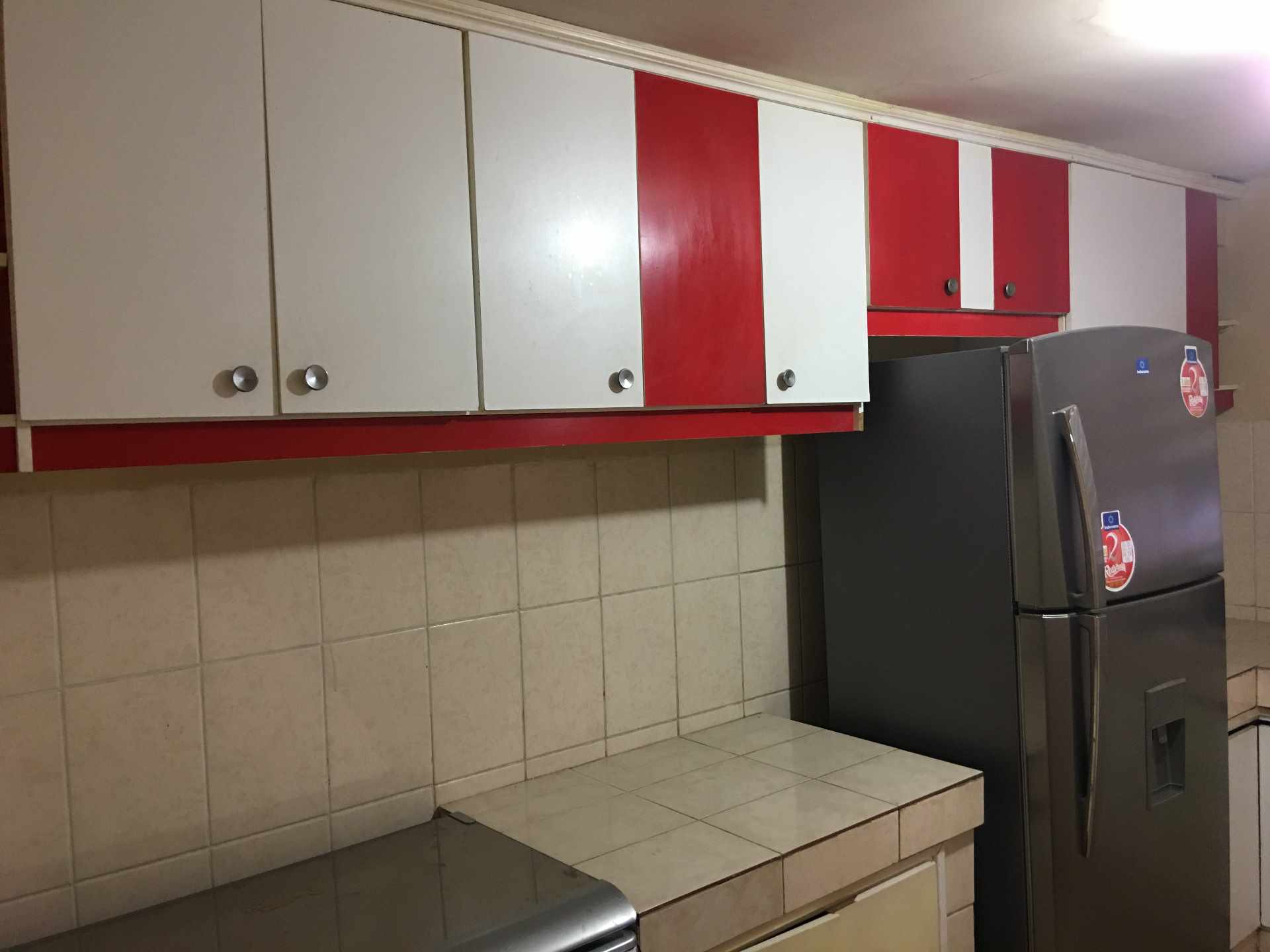 En Alquiler a $us 430 Foto 3